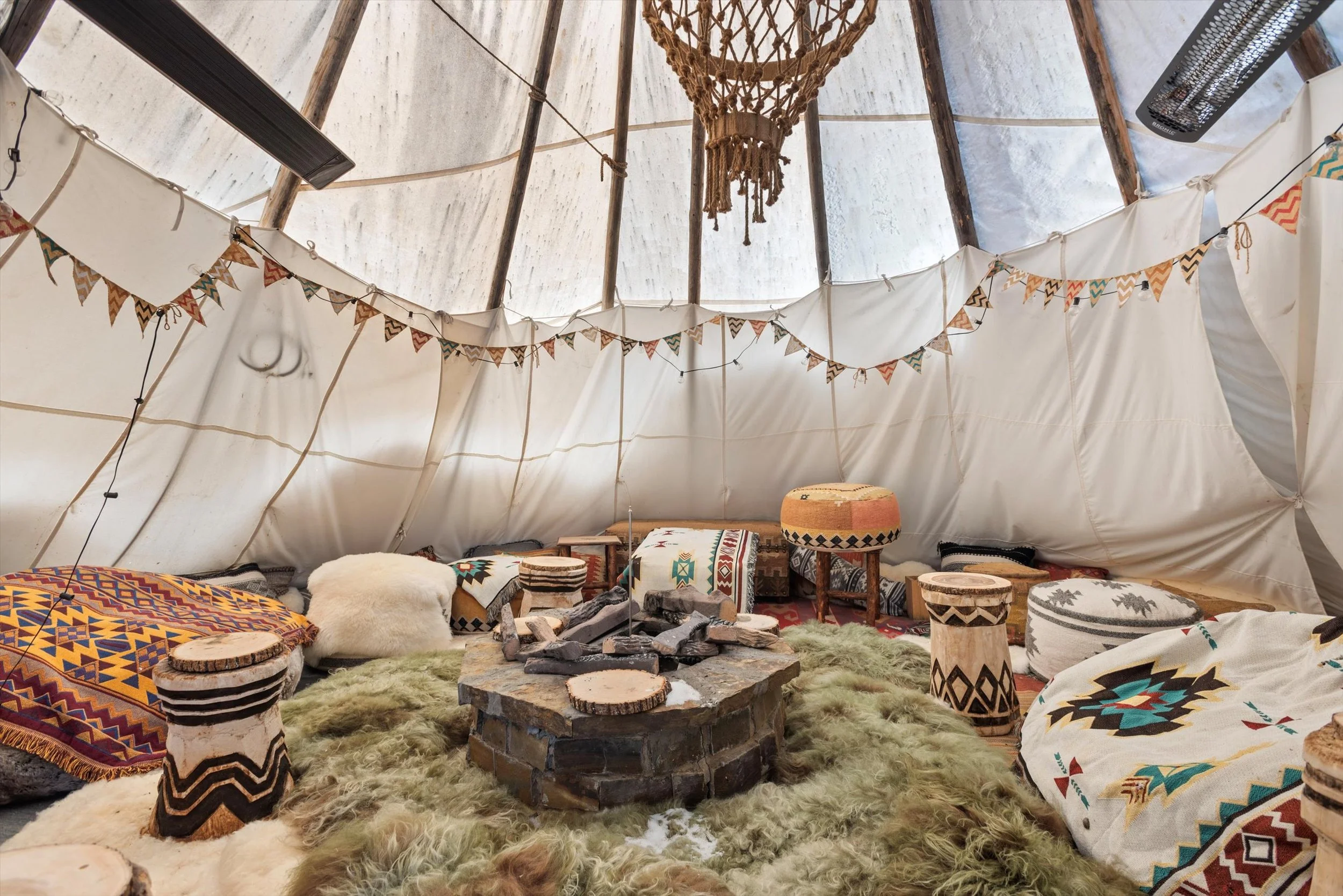 043-070-6855CapitolCrRd_250115070 copy.jpg