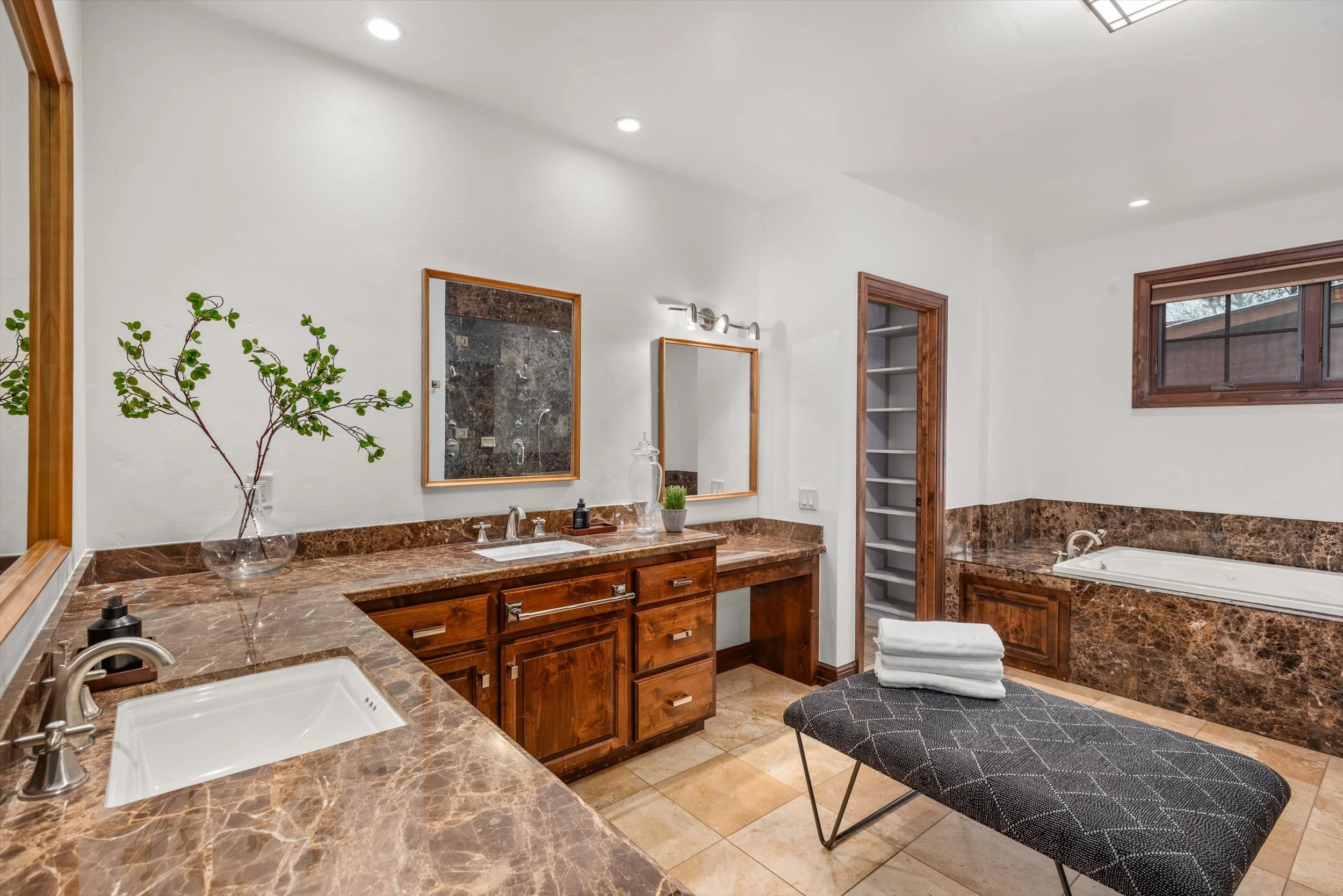 65-17-11Pinon_251219017.jpg