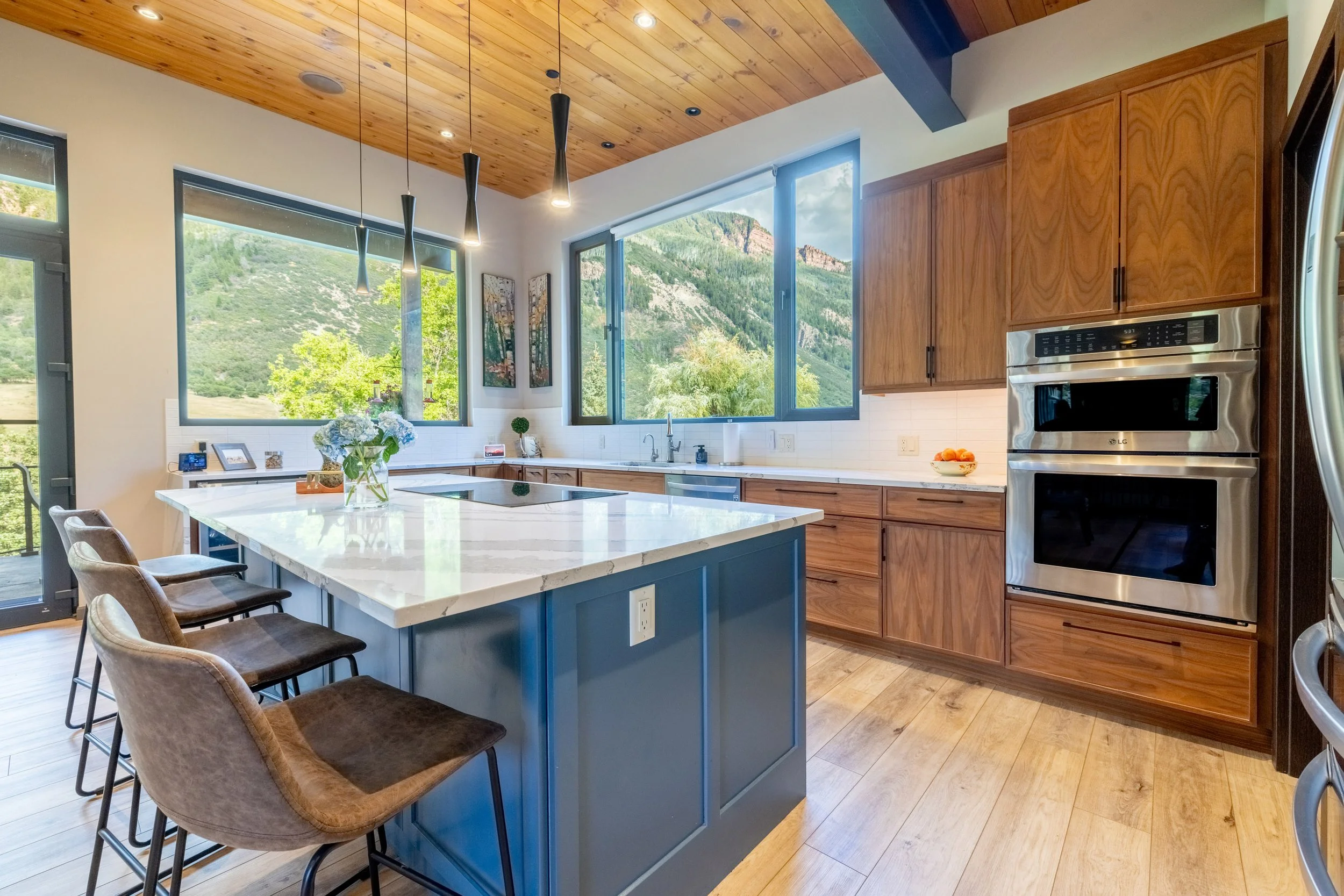 DD8A3151-HDR.jpg