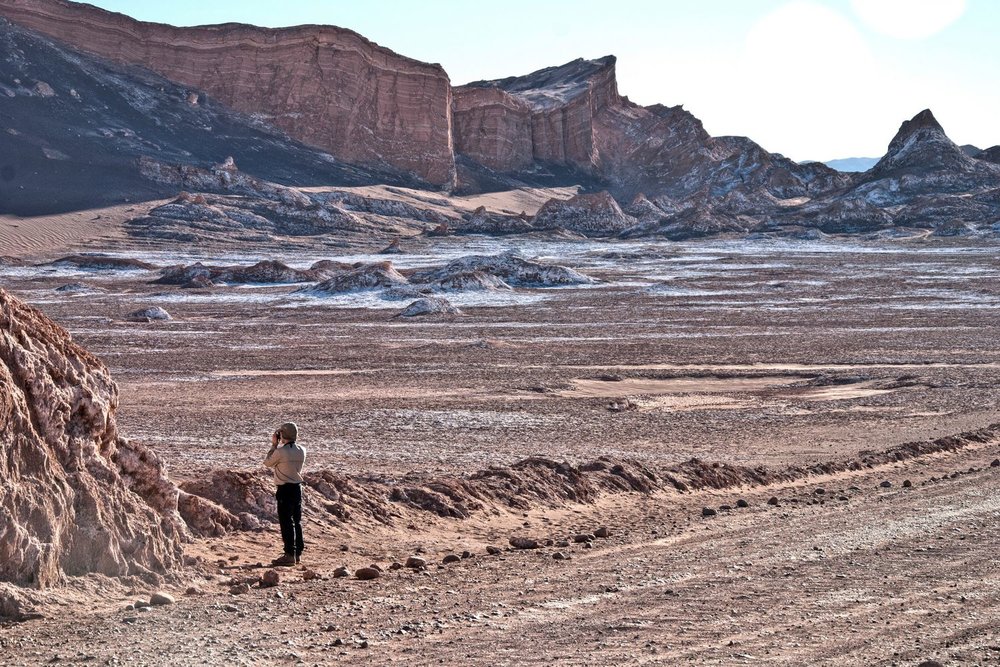 The Mountains in the Valle de La Luna are fully packed with different Salts.