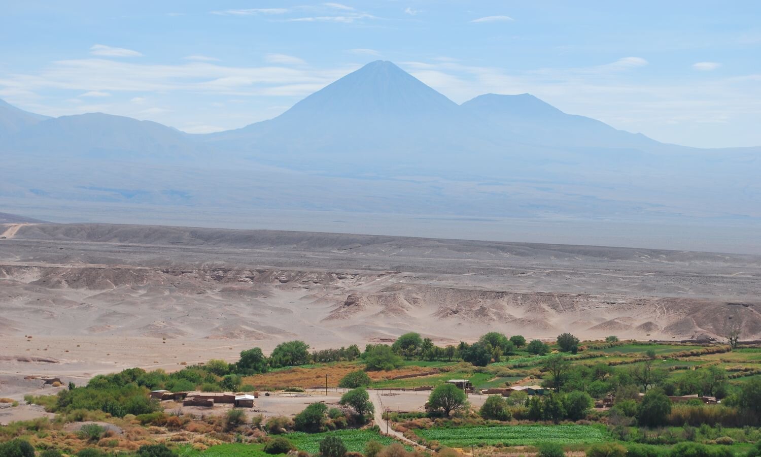 Atacama & Argentina Northwest Treasures Overland Tour with Chile Montaña_02.jpg