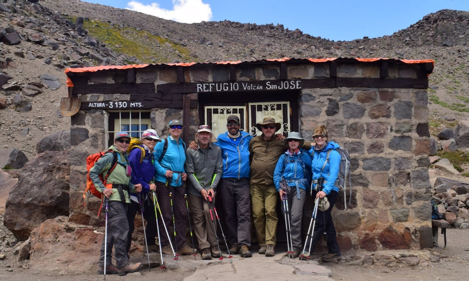 San Jose Volcano Climbing Tour with Chile Montaña_02.jpg