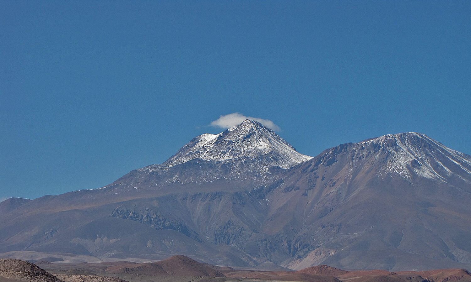 Vn.Pular and Vn. San Pedro Climbing Tour with Chile Montaña_07.jpg