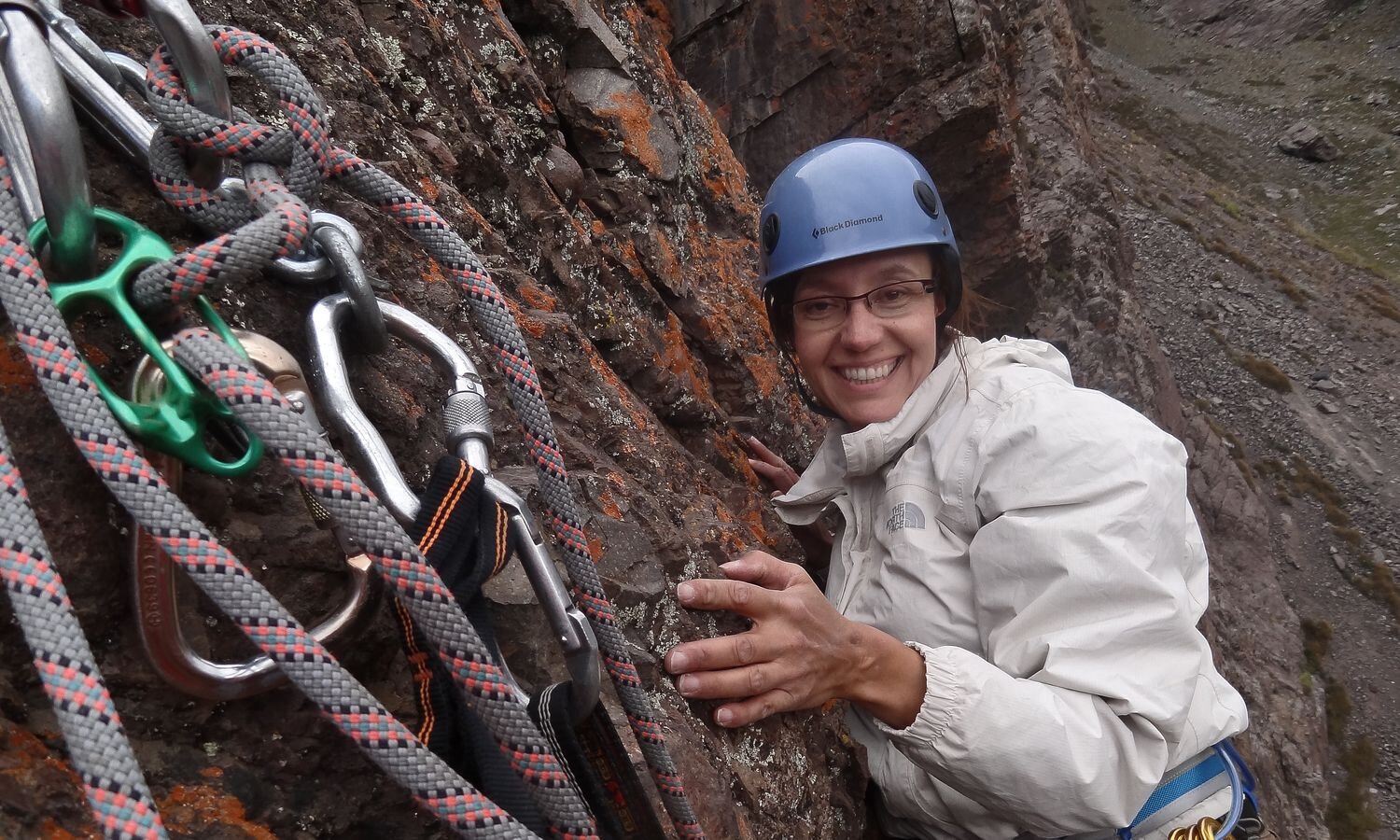 Rock Climbing Intro Course with Chile Montaña_06.jpg