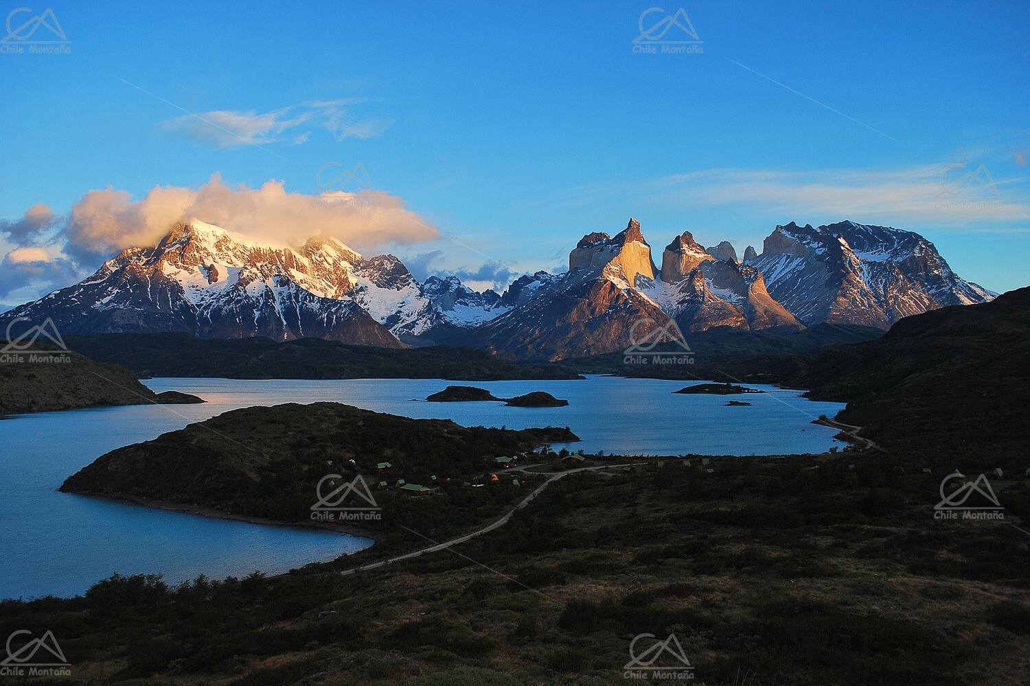 ChileMontana Patagonia in Two Wheels 17h.jpg