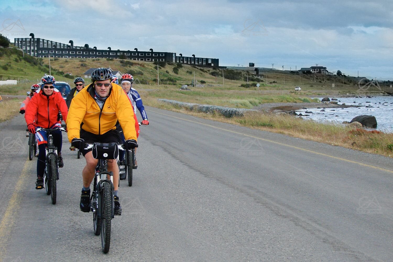 ChileMontana Patagonia in Two Wheels 25h.jpg