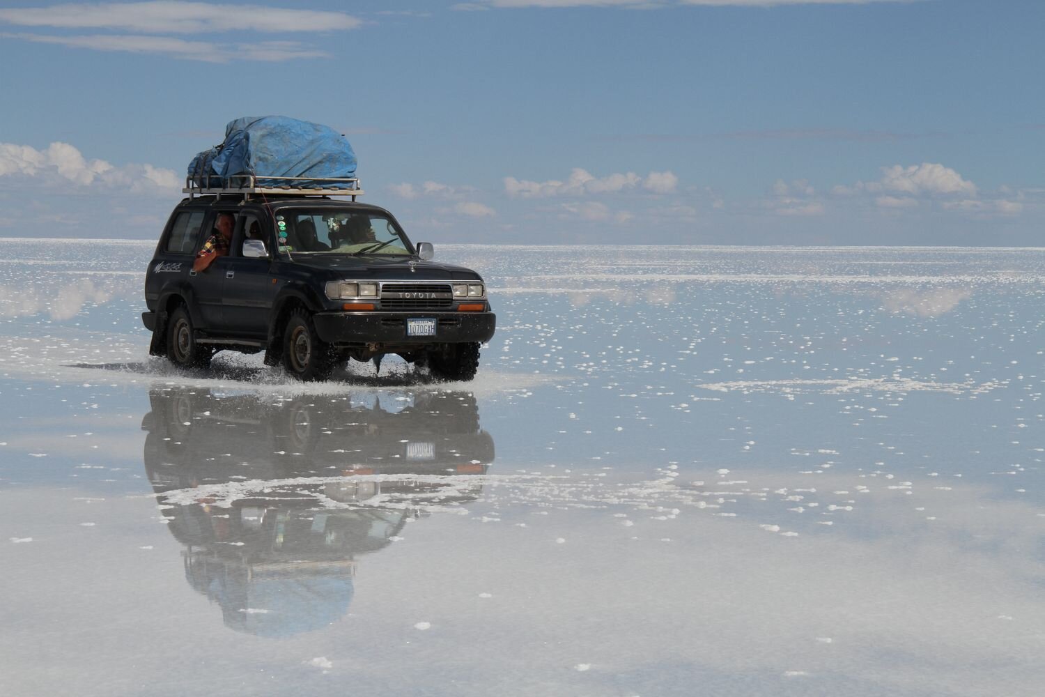  From the end of December and in January and February, it is the rain season in this part of the Andes. We may find the salt flat totally flooded but still possible to cross it on our 4X4 vehicles 