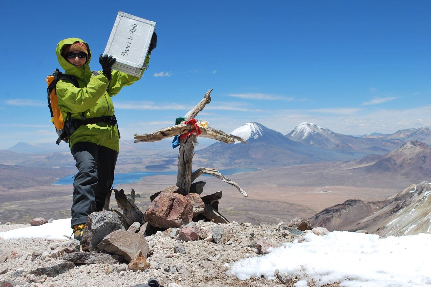  The Banco de Chile box on the summit of Acotango volcano 