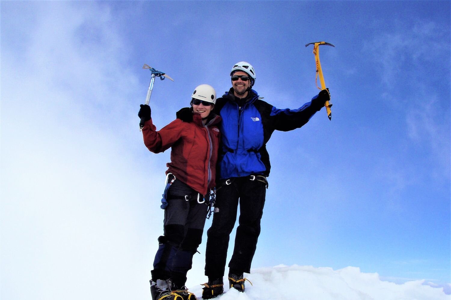  On the summit of the Pequeño Alpamayo. Cordillera Real. Bolivia 