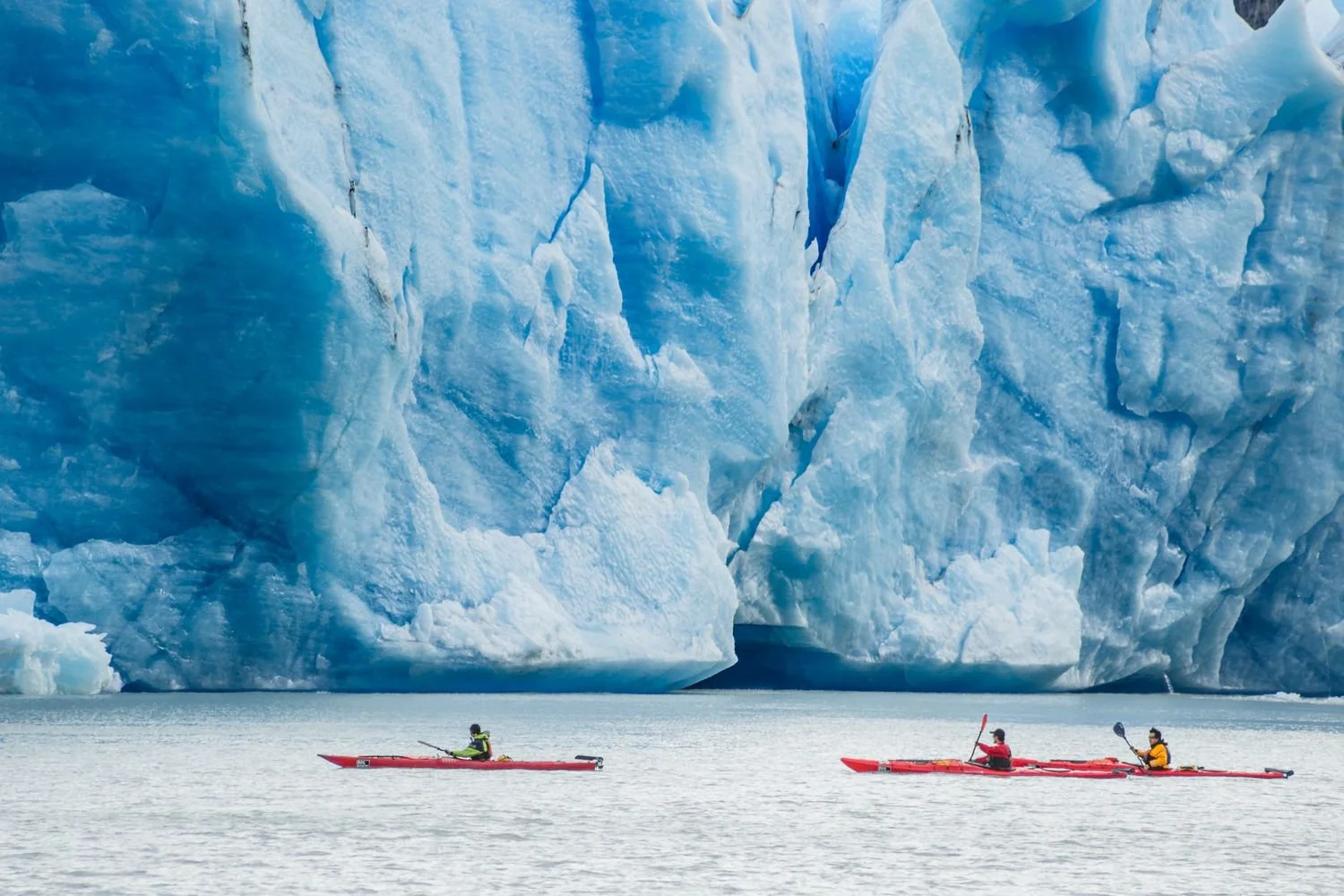 Kayaking the Crystal Waters: A Grey Lake Adventure in Patagonia