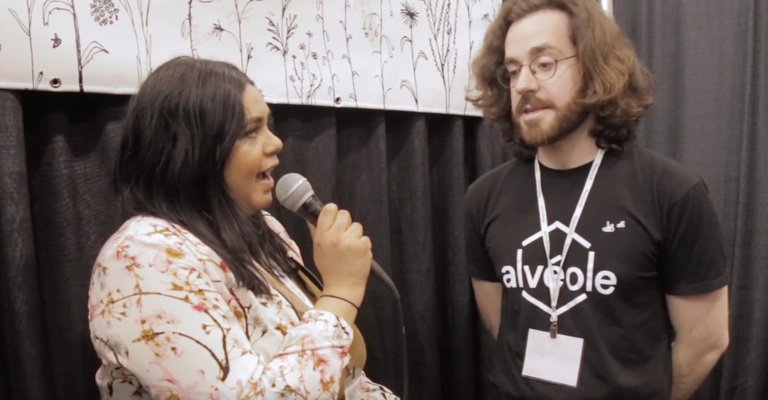 Urban Beekeeping with Alveole 