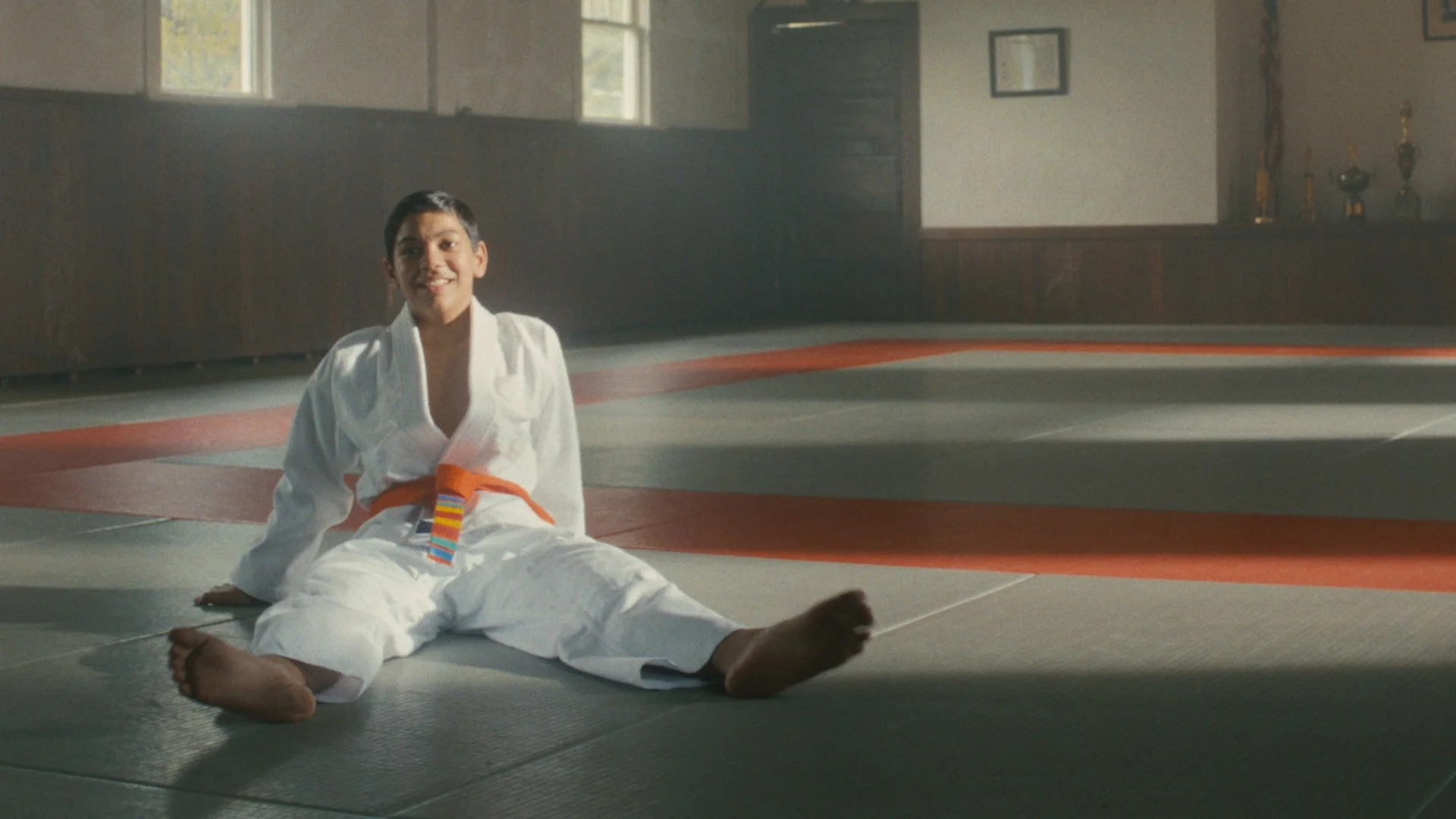 Multicare_MB_frames.00_01_55_10.Still022 copy.jpg