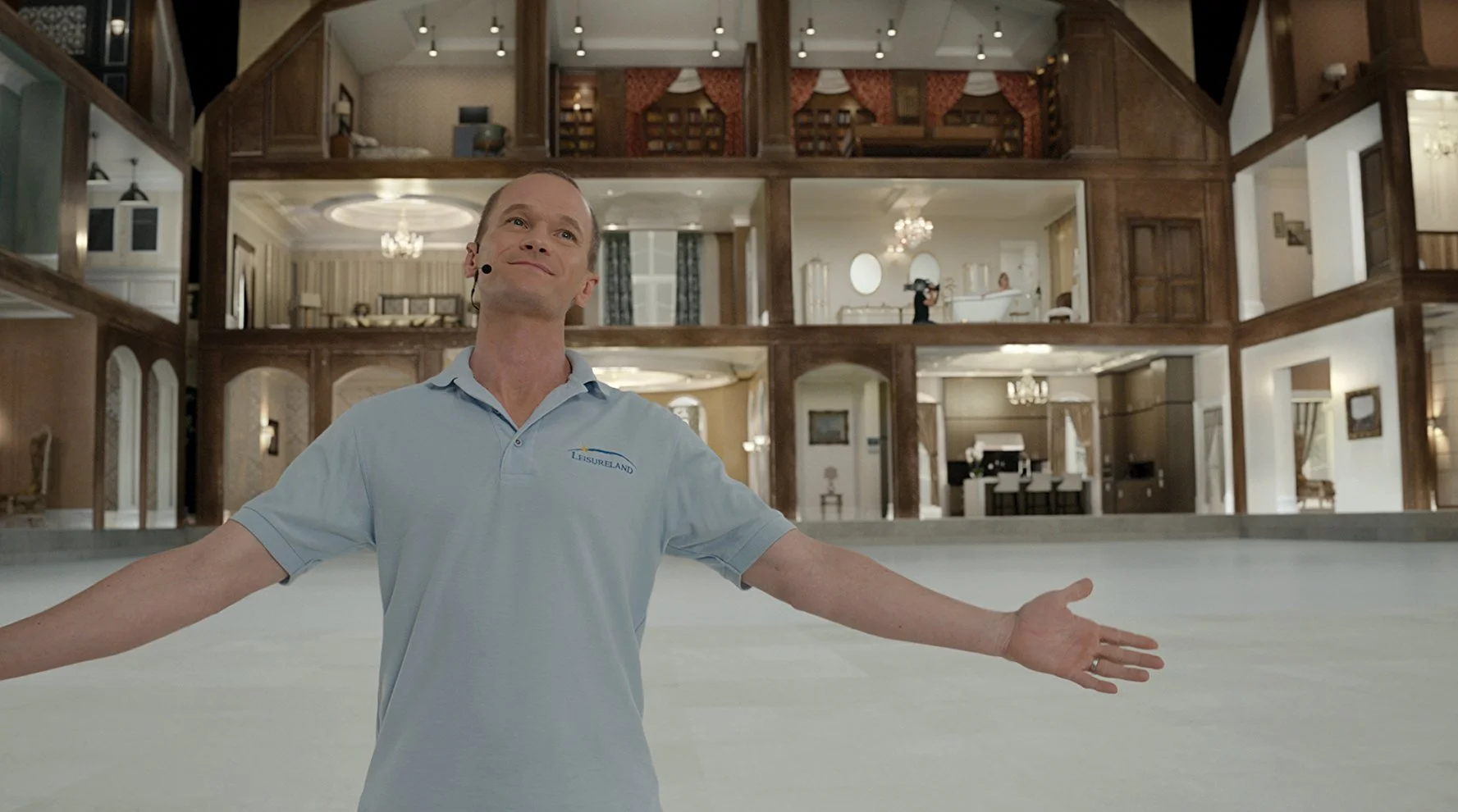 Downsizing_CostumeDesign_WendyChuck_5.jpg