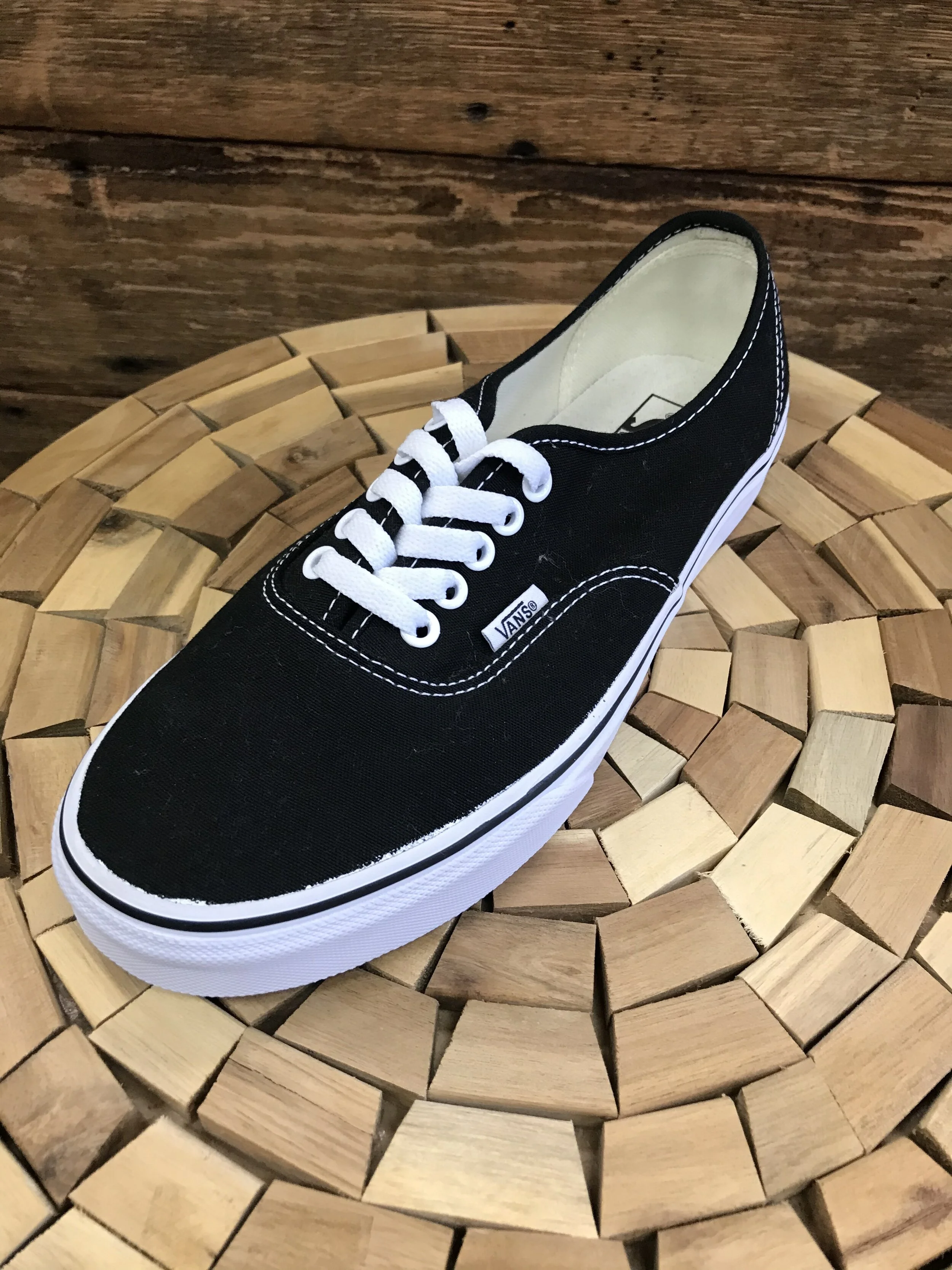 vans authentic bw