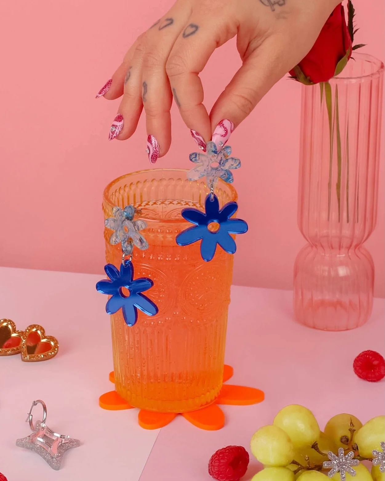 Crushing on the new landing page photo 😍🧡💙 
So excited to team up with @manikur.brighton again who shot, styled, modelled and killed it on the nail art 🤩💅🏽❣️✨

#jewelleryphotography #productstyling #dreamyaesthetic #productshot #madeinlondon