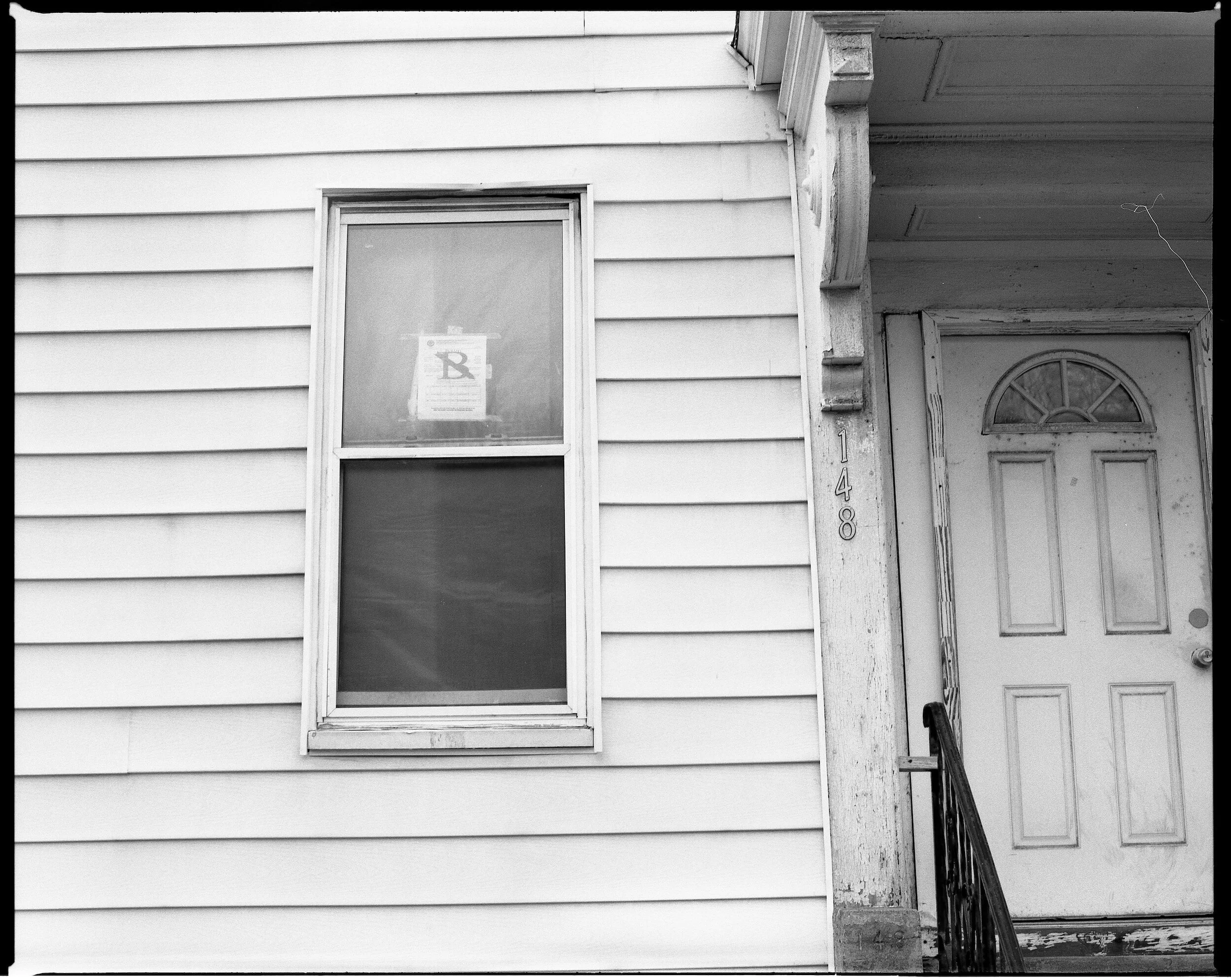 What You Should Know About Buying a Home in Foreclosure