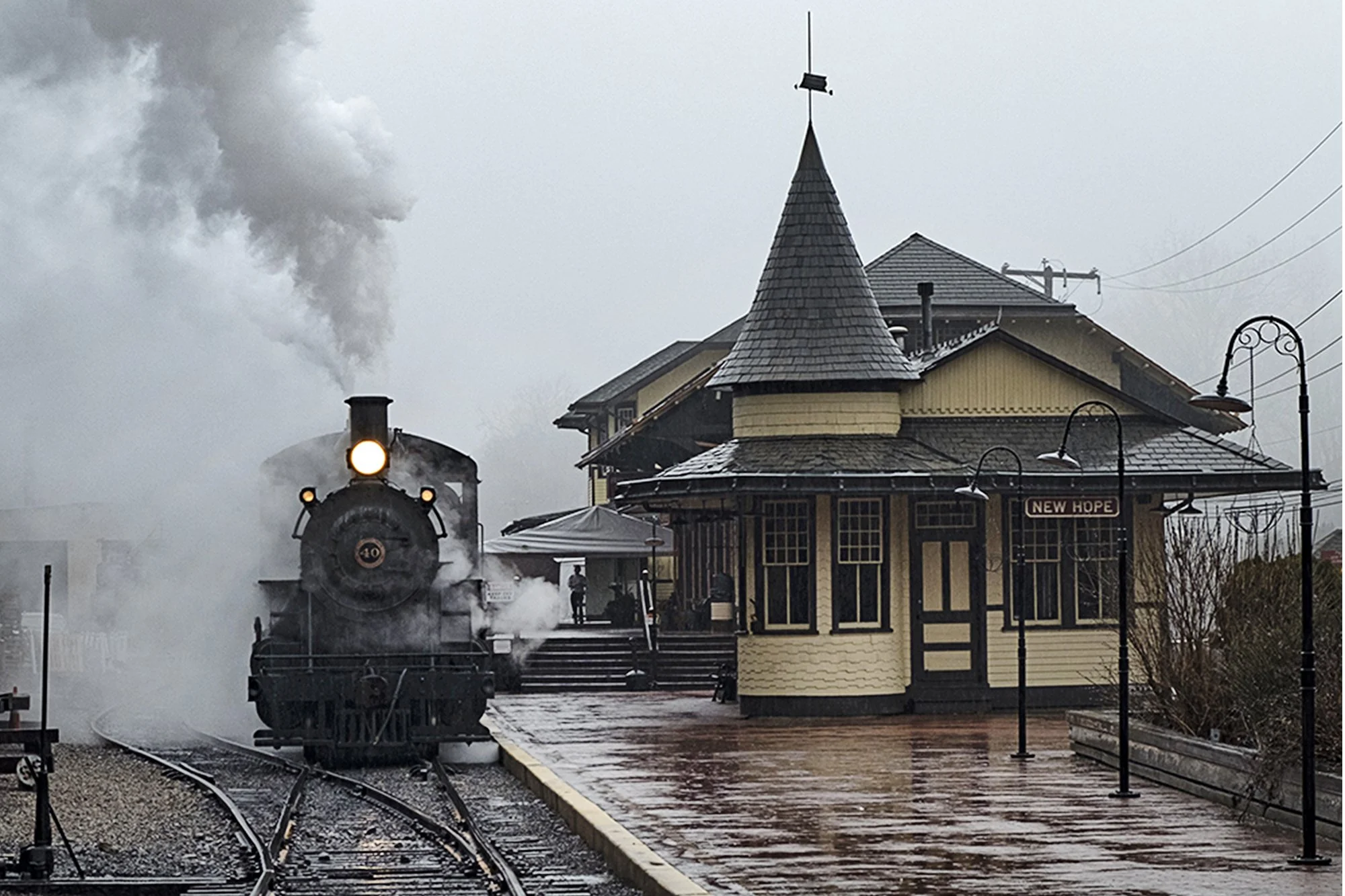 Schoenleber_NH Station_0006.jpg