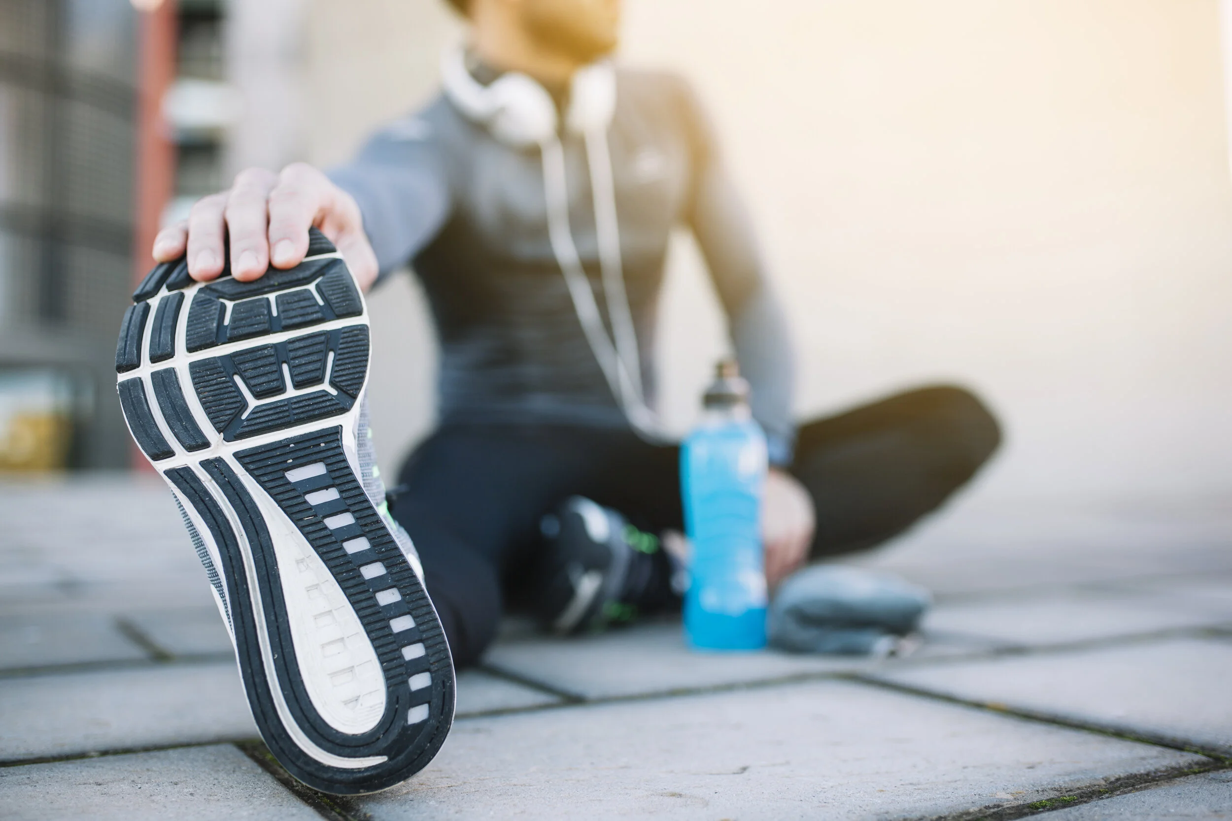 The Benefits Of Stretching Before And After A Workout
