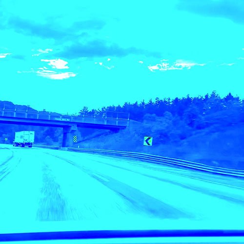bv_blue_500.jpg