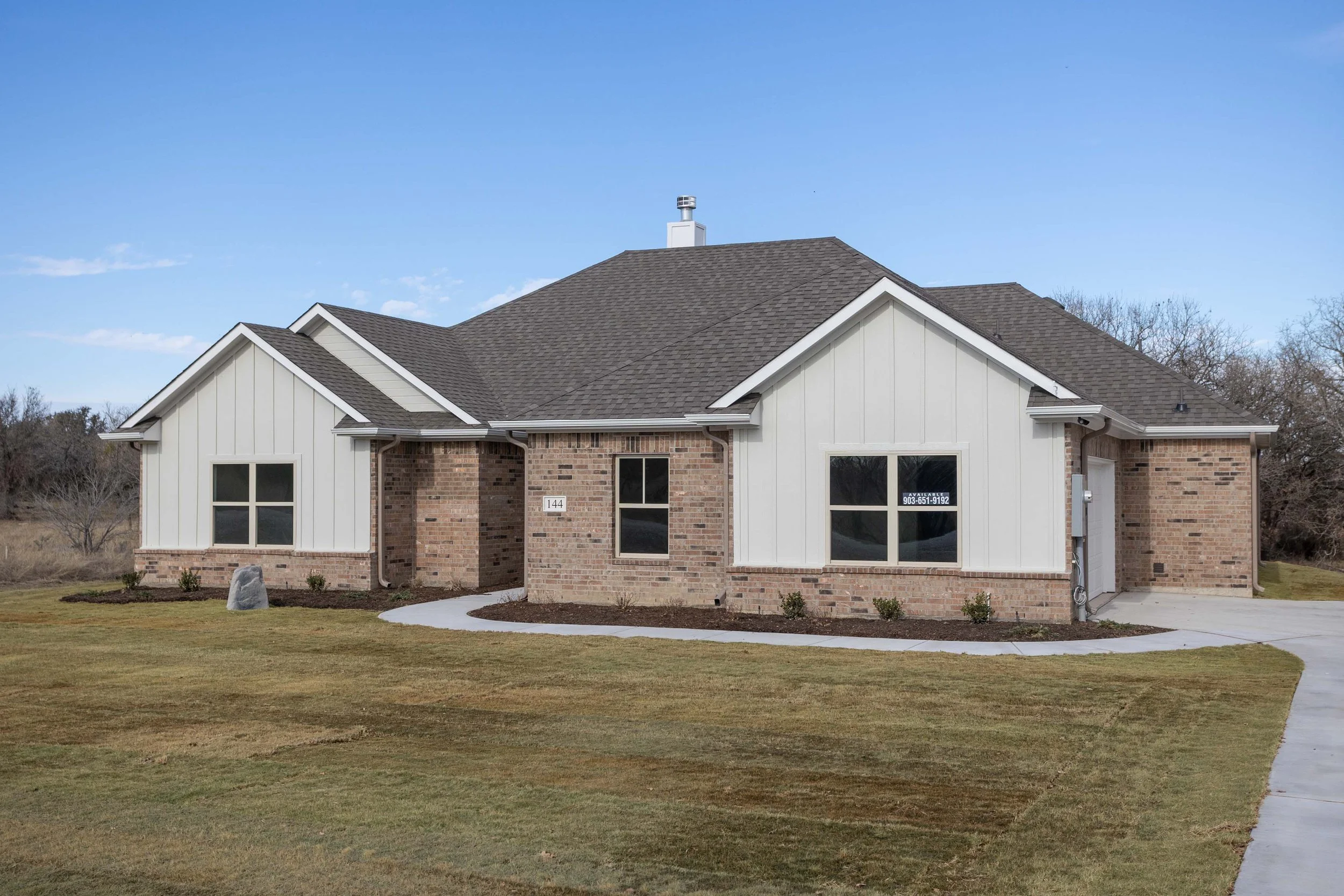 144 Tobiano Trace-1.jpg