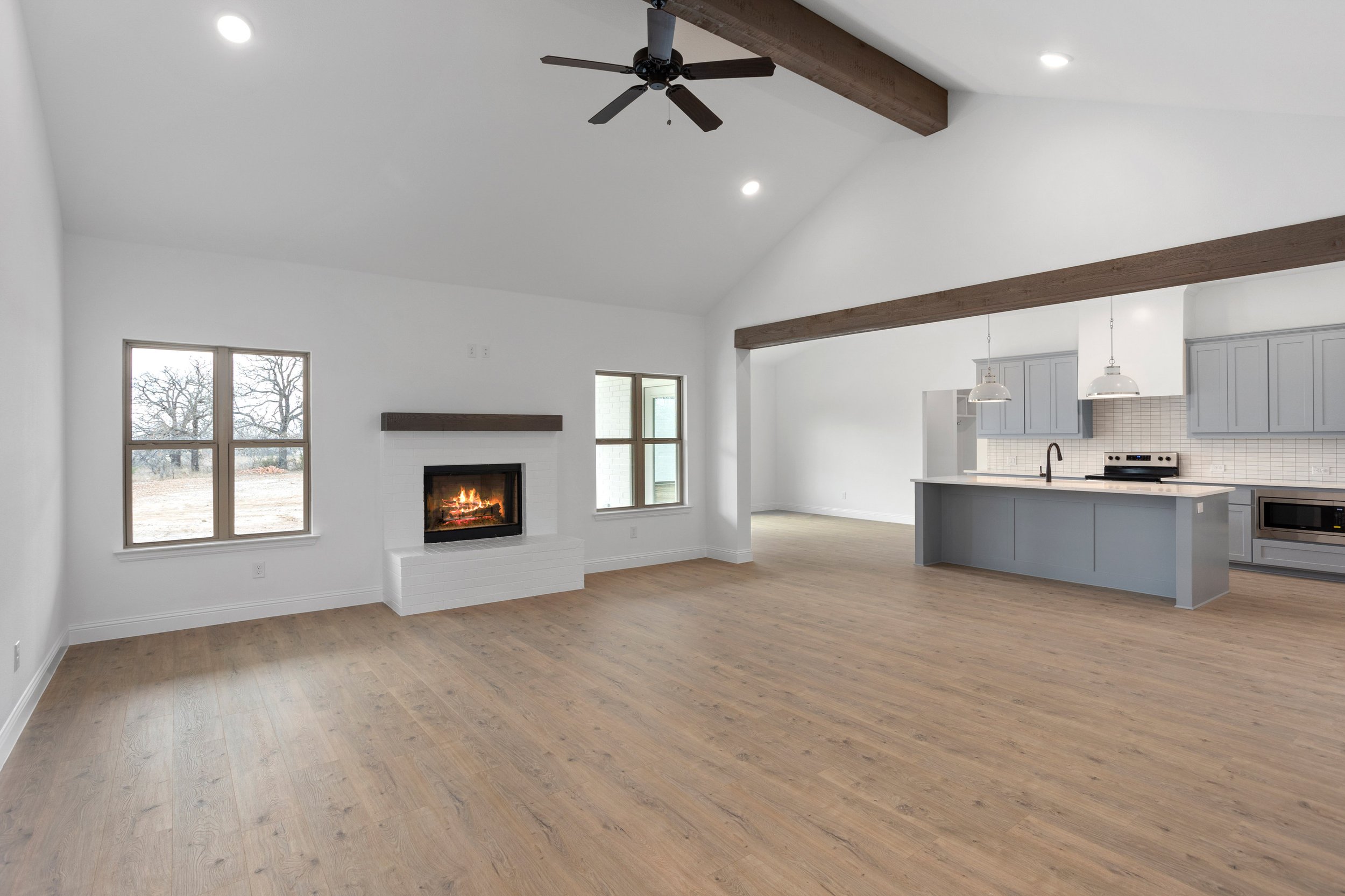 125 Tobiano Trace-7.jpg