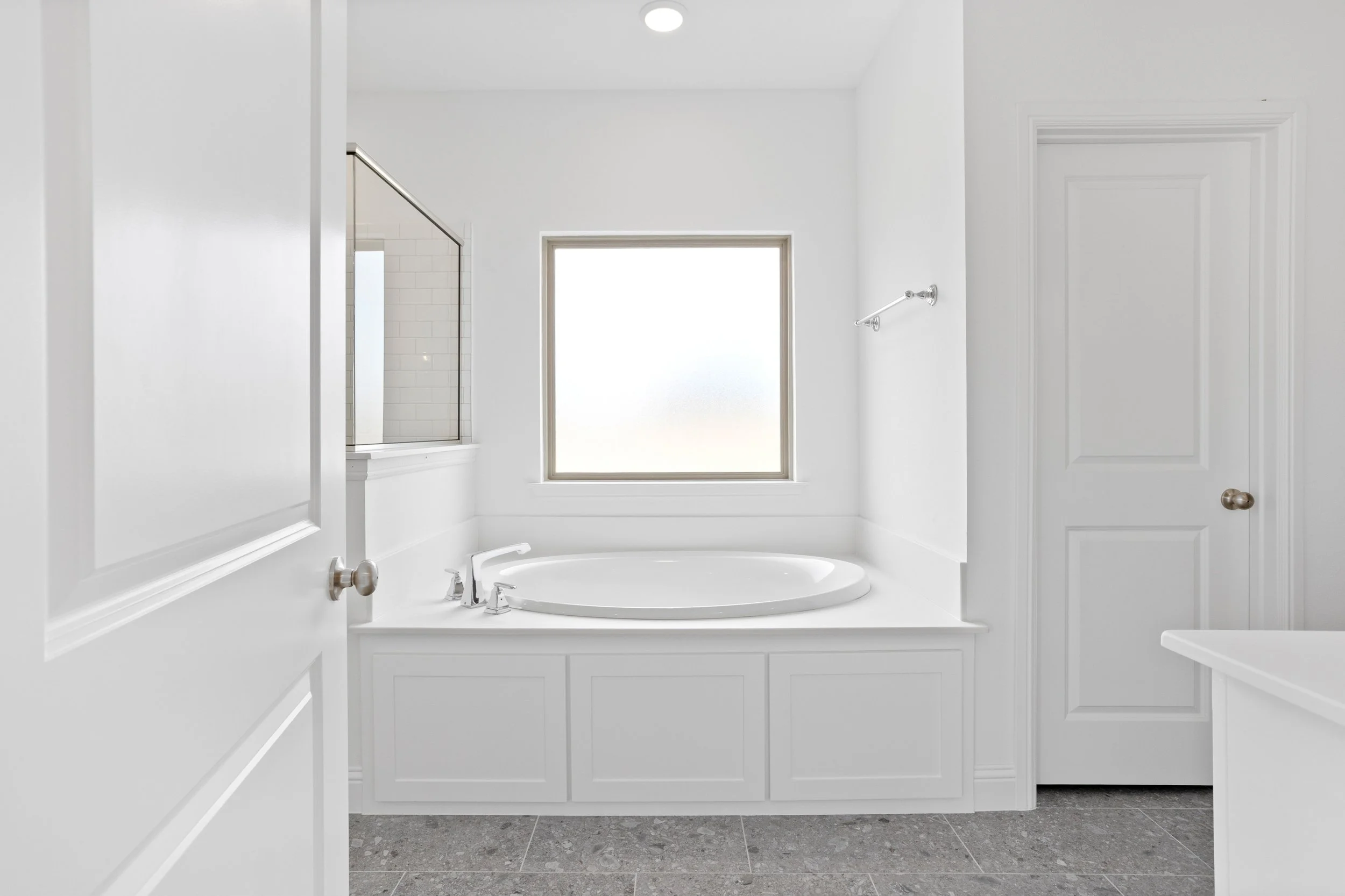 125 Tobiano Trace-24.jpg