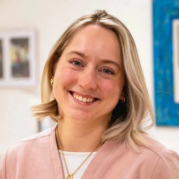 Dr.in Marie-Christine Würcher 