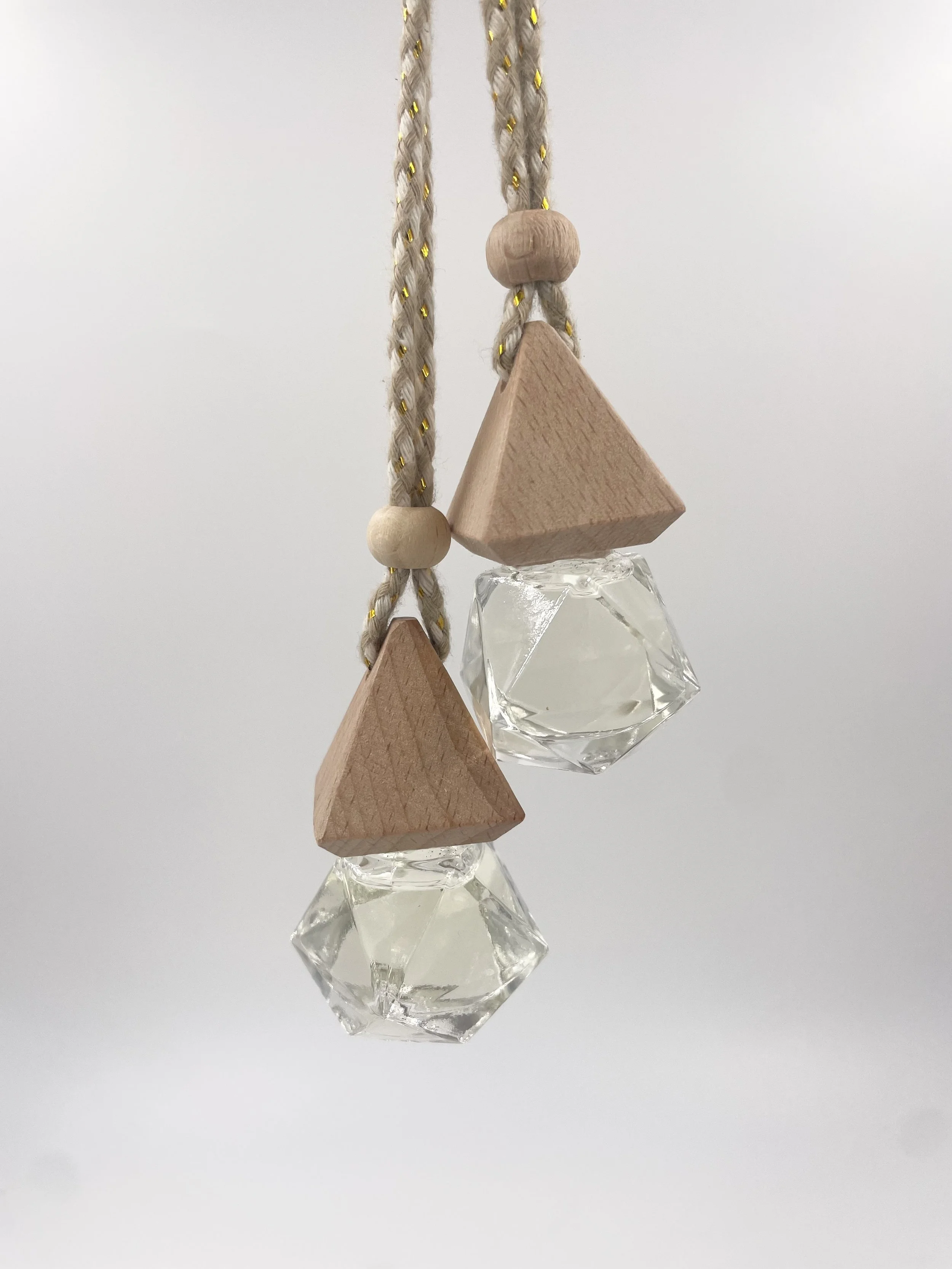 HANGING DIFFUSERS