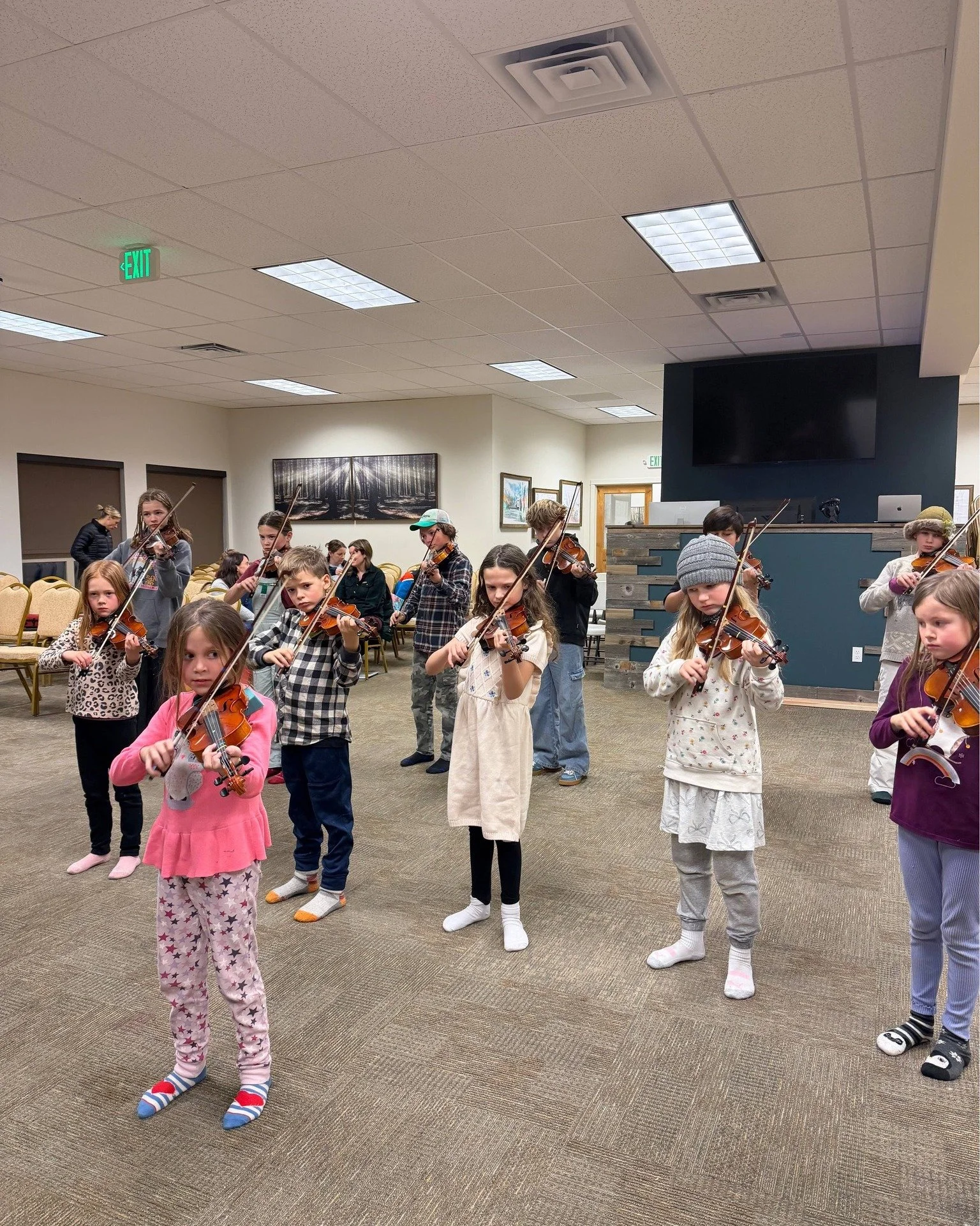 There&rsquo;s something special about watching students return to music they already know and hearing how much they&rsquo;ve grown. 🌟🤗

During repertoire review in group class at Suzuki String Academy, the focus isn&rsquo;t just on playing the note