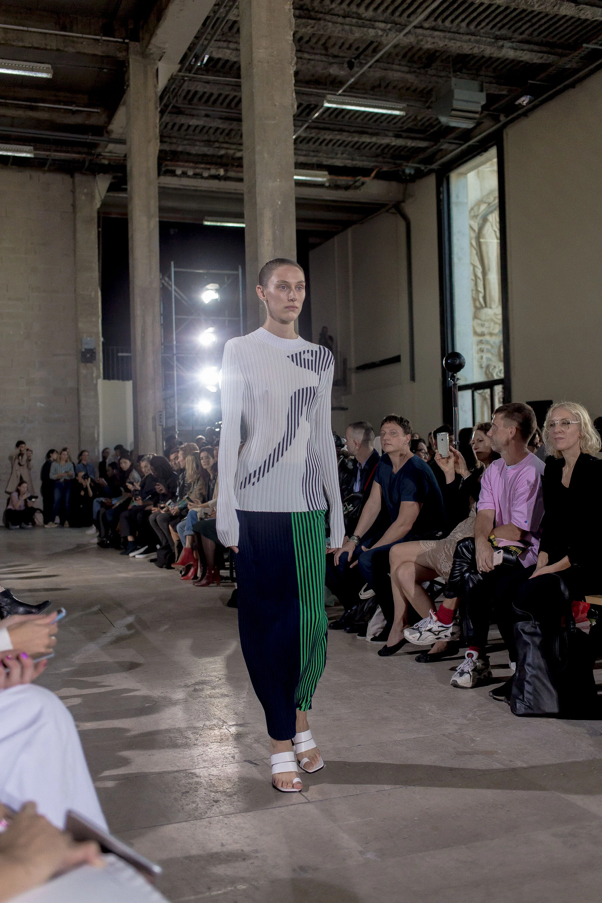 Cassell_2019.09.24 Paris_FW_SS20_DAY1-0649.jpg