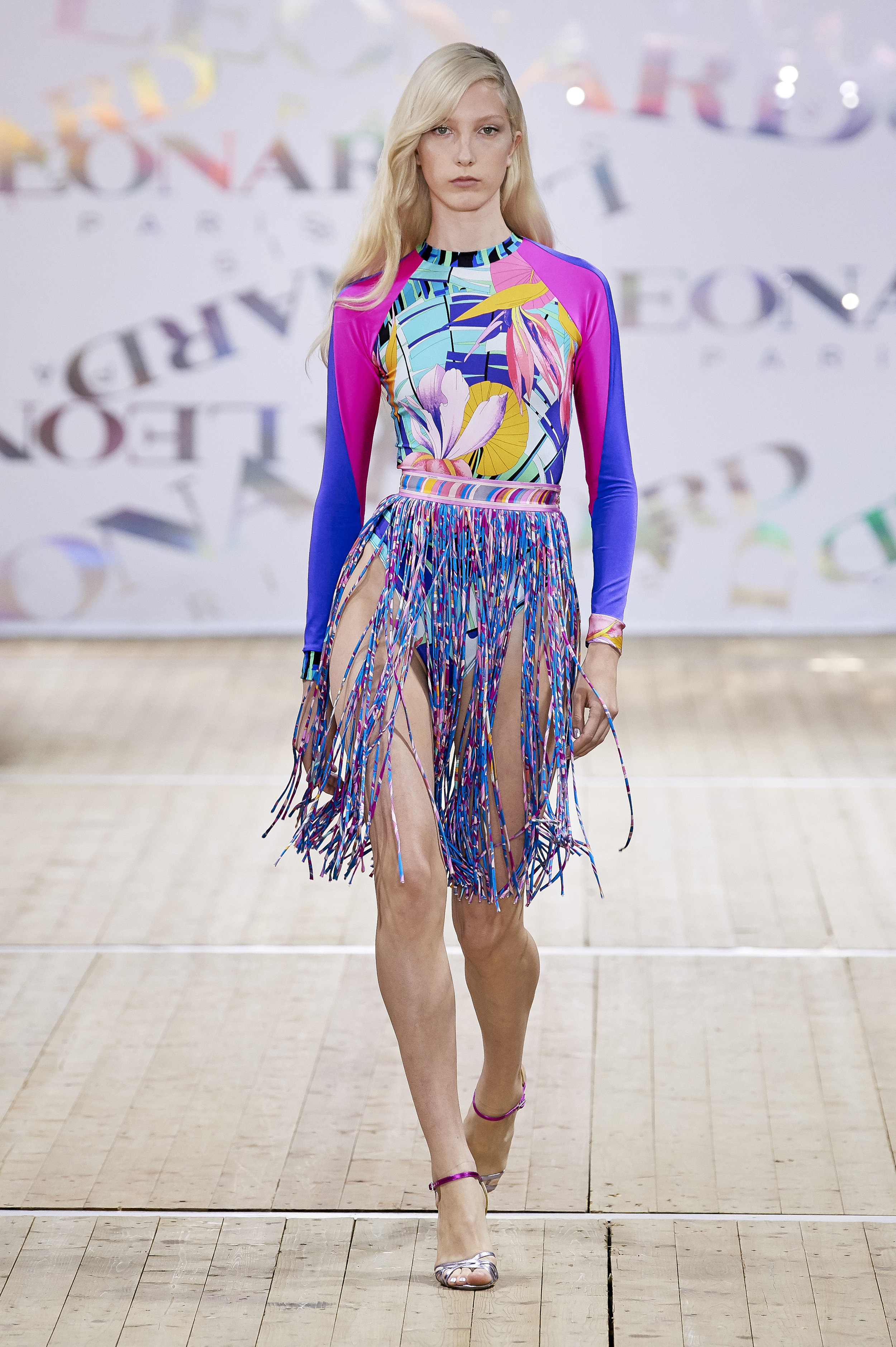Leonard Paris Spring Summer 2020 Runway: Summer of the ‘70s - Paris Fashion Week