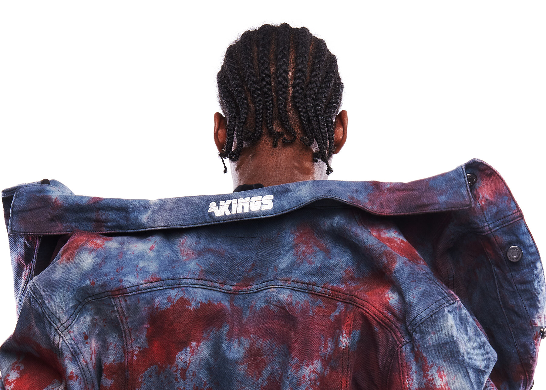 How AKINGS Denim Is Using TikTok To Increase Sales