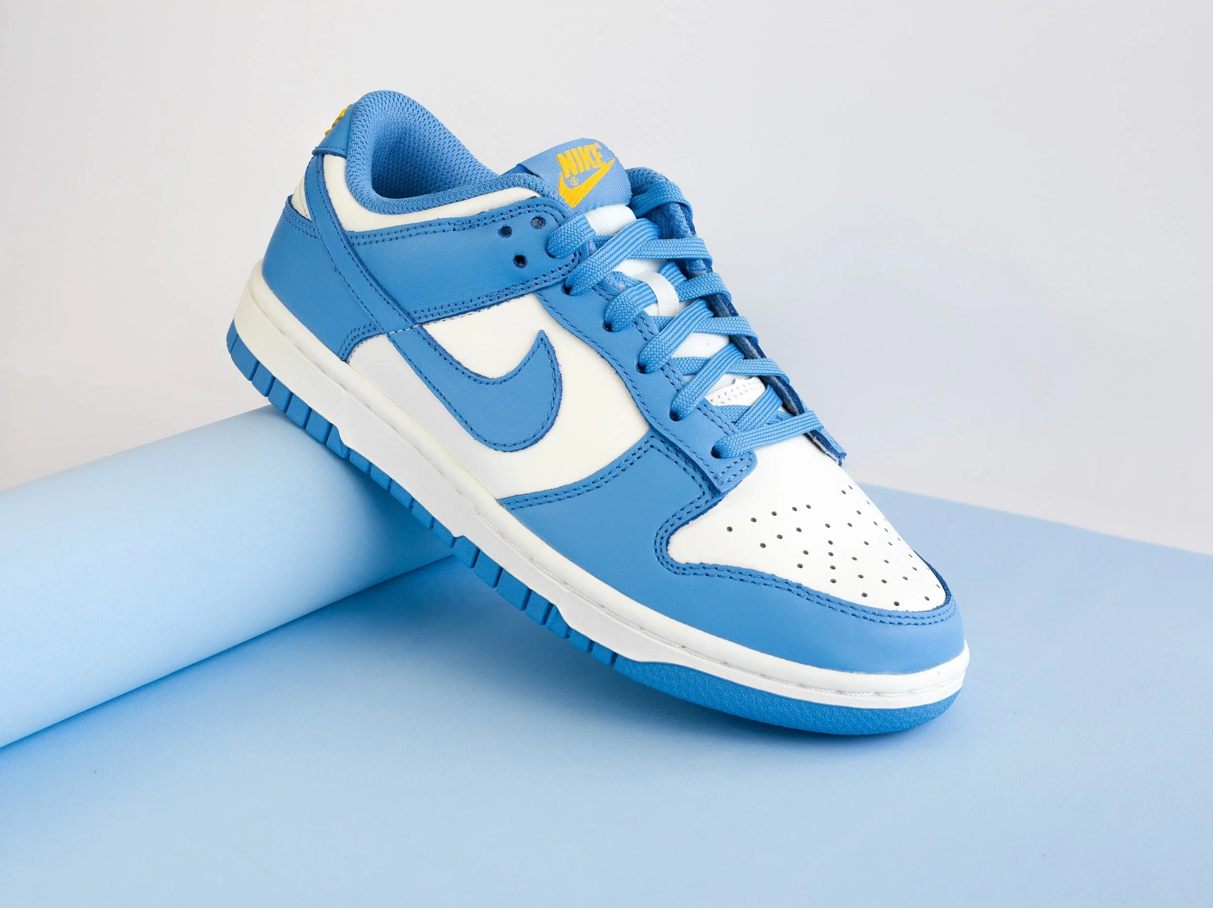 Global Sneakers Market To Grow by 30% And Hit $102.8B Value By 2025