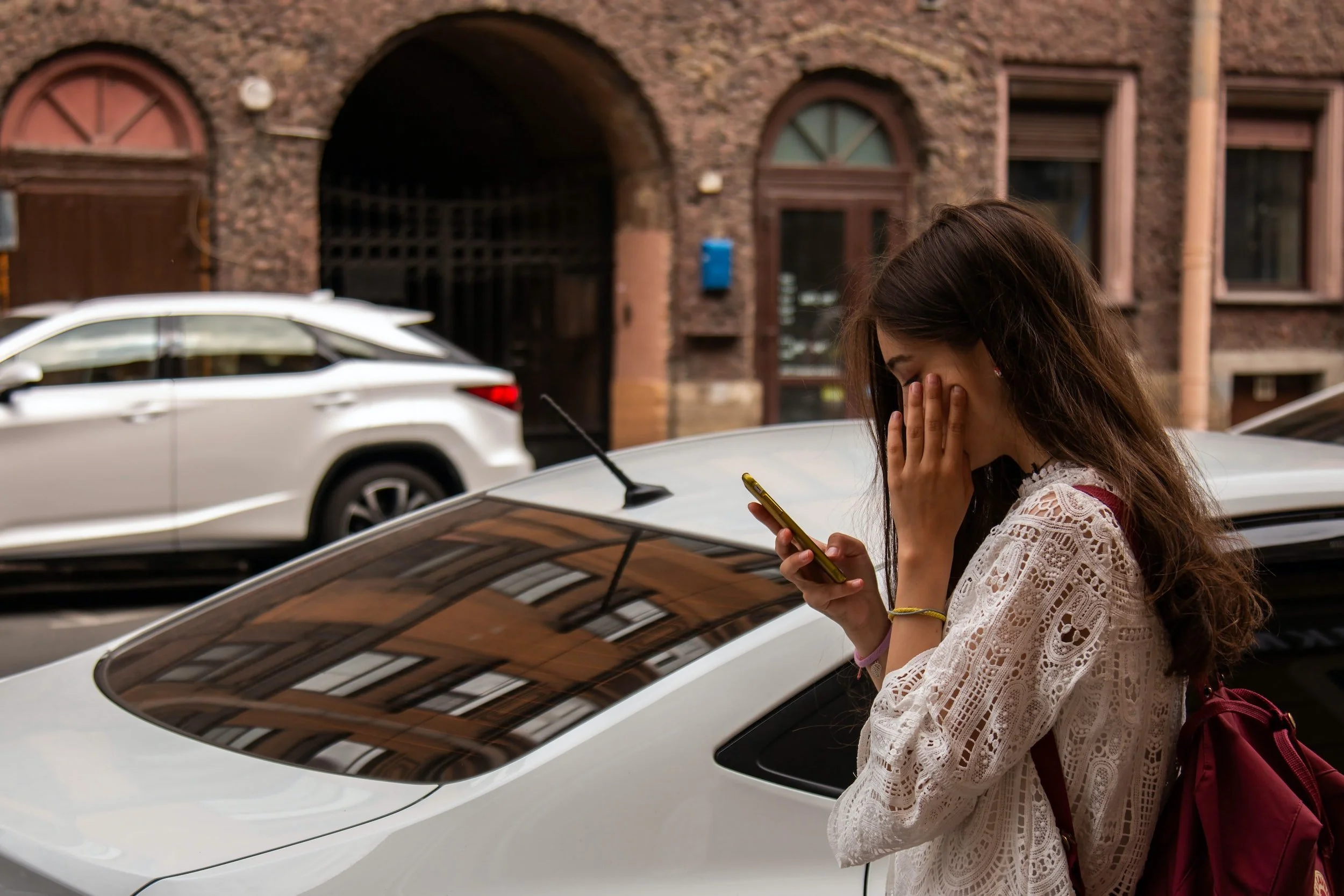 What Does The Law Say About Writing Texts While Driving?