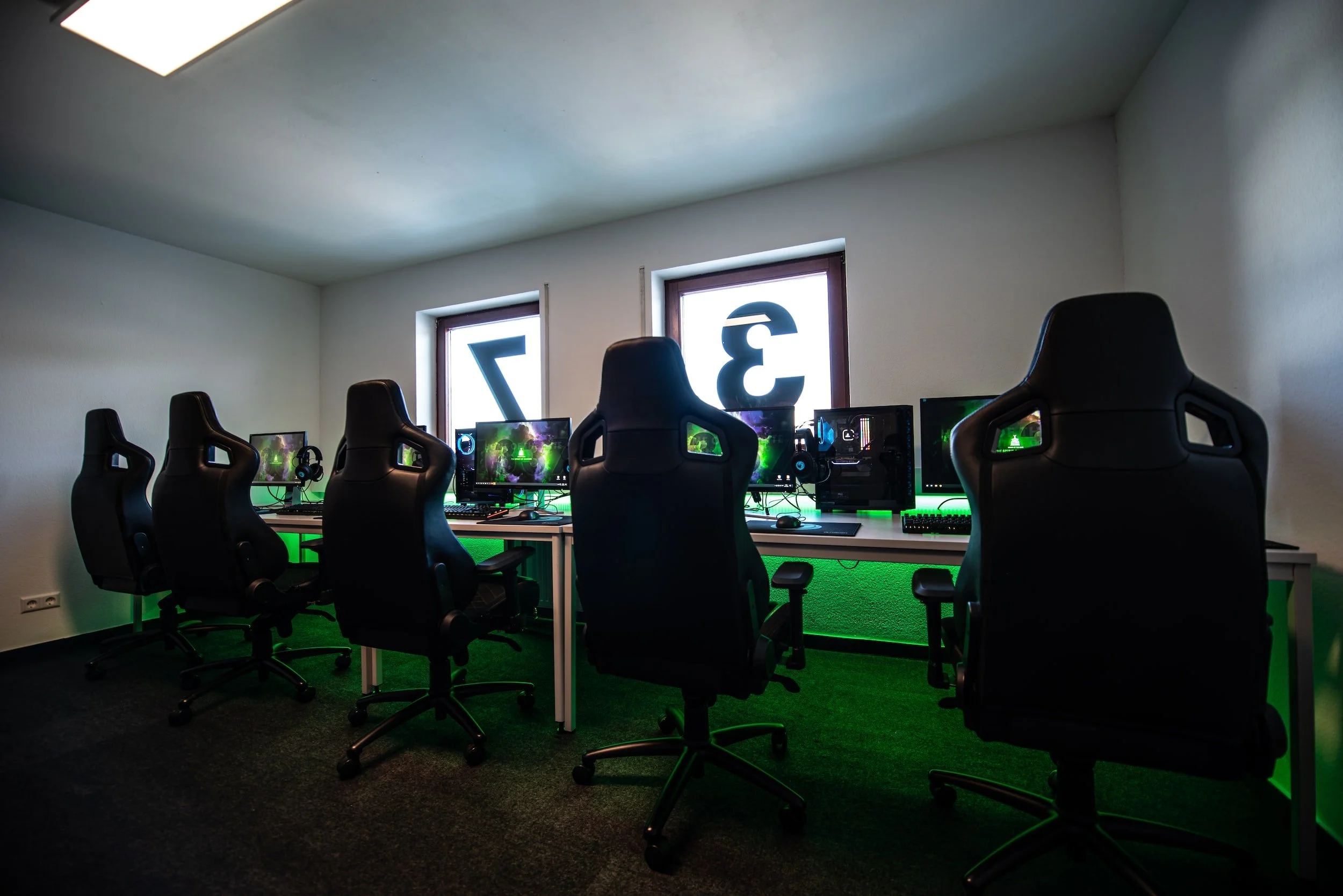 7 Important Facts You Should Know About Internet Gaming