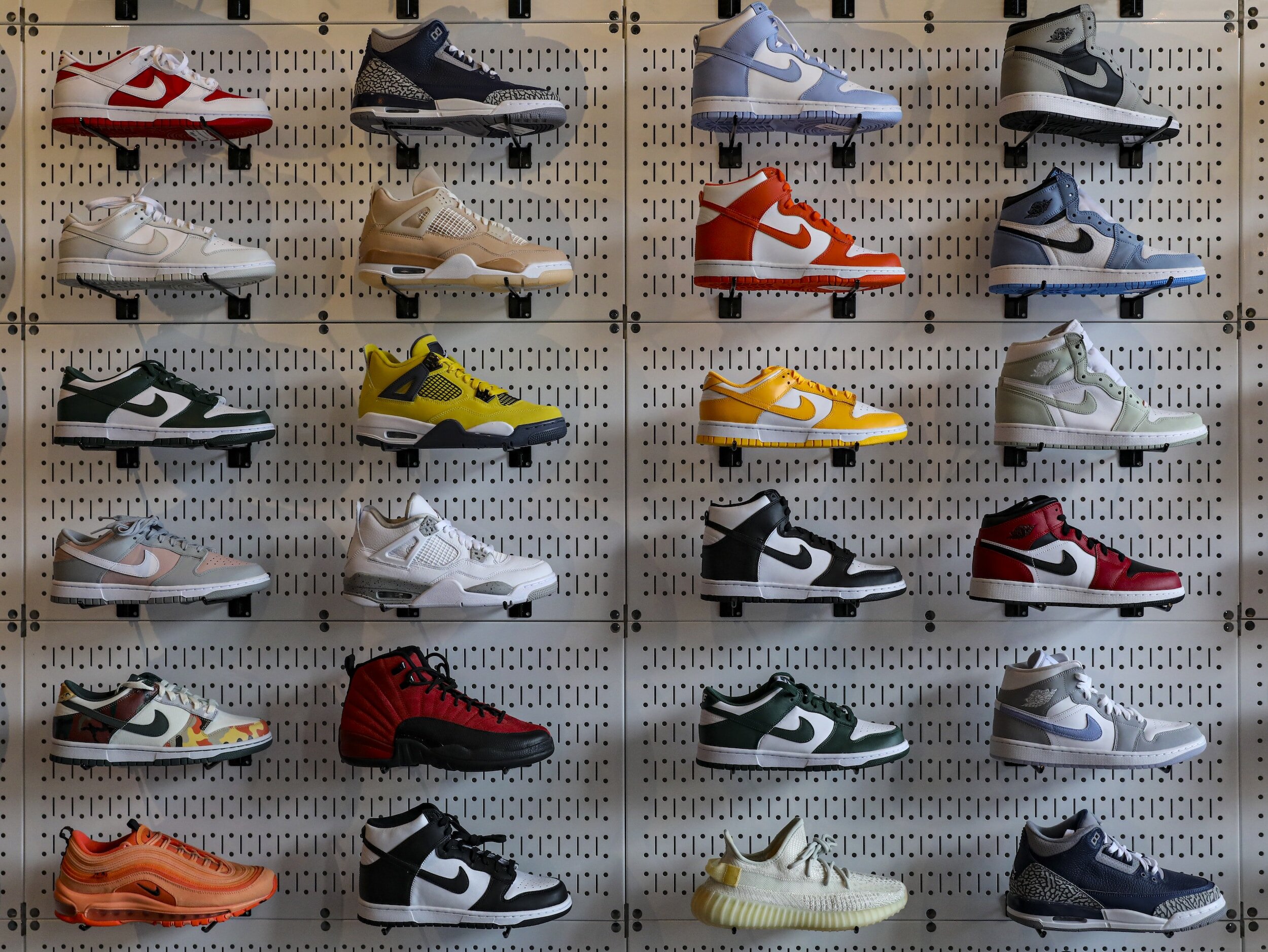 History of Nike Dunk Sneakers: The Versatile Shoe's Evolution