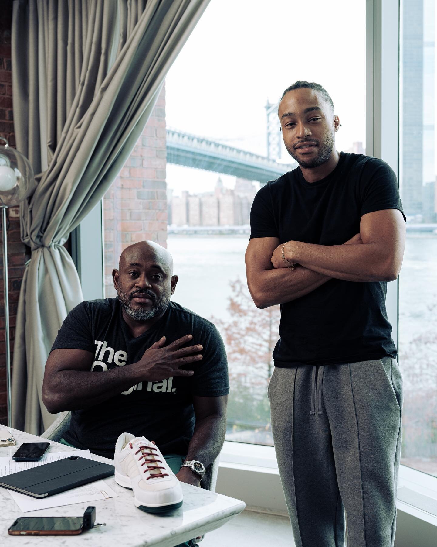 Nice with my hands &lsquo;cause I&rsquo;m hype with the hammers&hellip; ✍🏾✒️ @forbes | @reveriepage 📸 @goodhabit 

https://www.forbes.com/sites/cassellferere/2024/02/12/how-steve-stoute-fostered-hip-hop-sneaker-collaboration-with-the-reebok-scarter