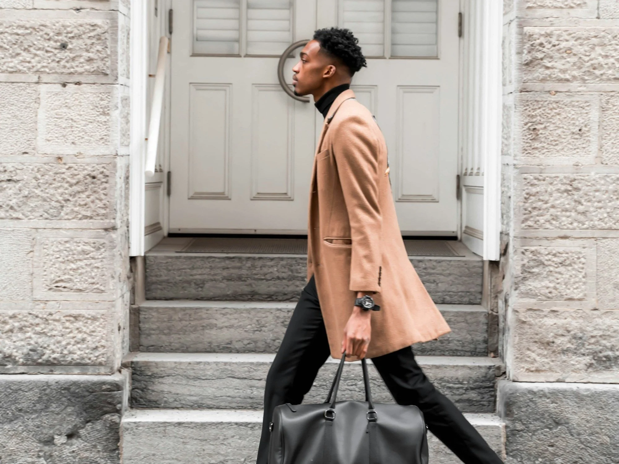How to Easily Find Durable &amp; Fashionable Clothes for Men