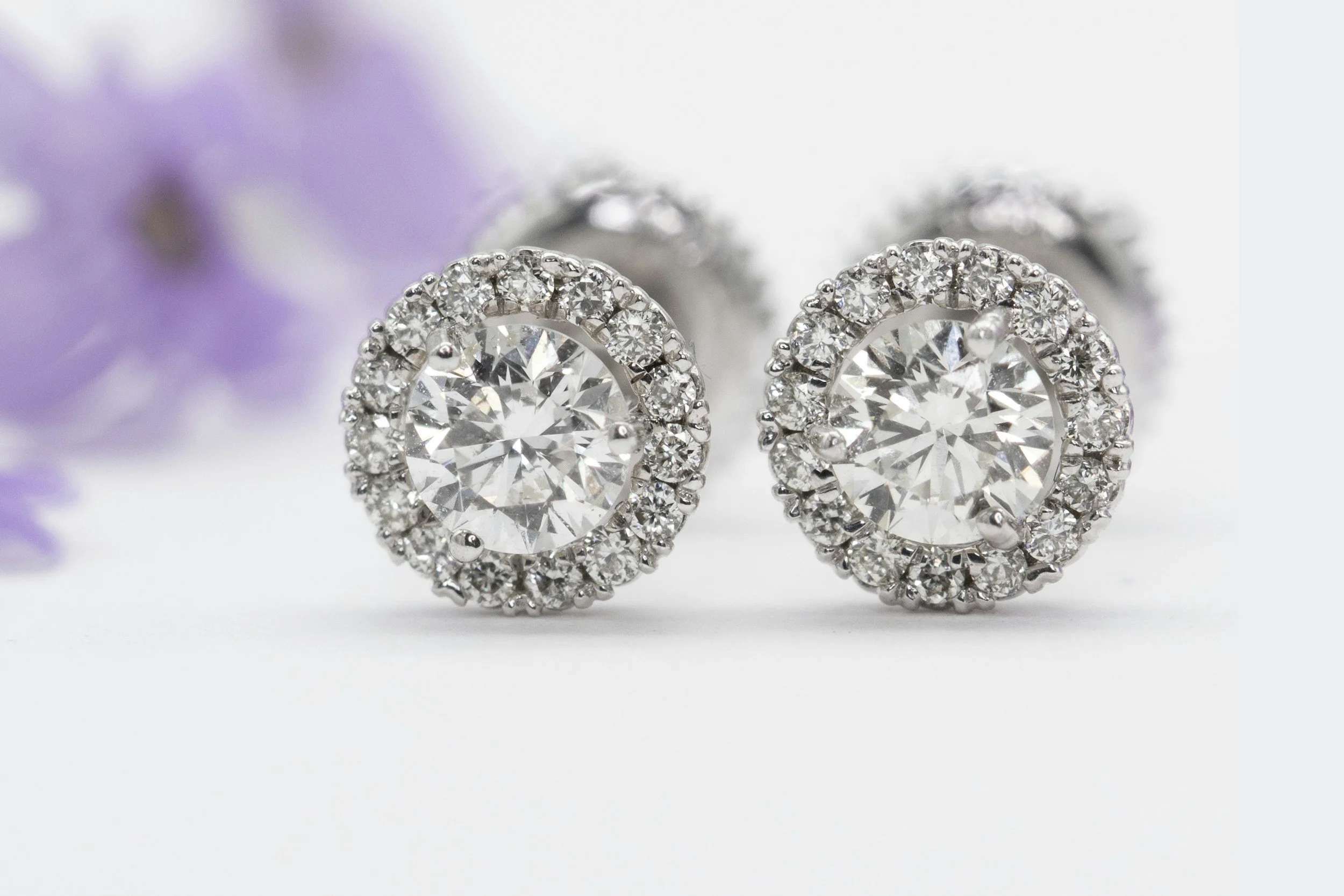 How to Combine Stud Earrings with Other Jewelry?