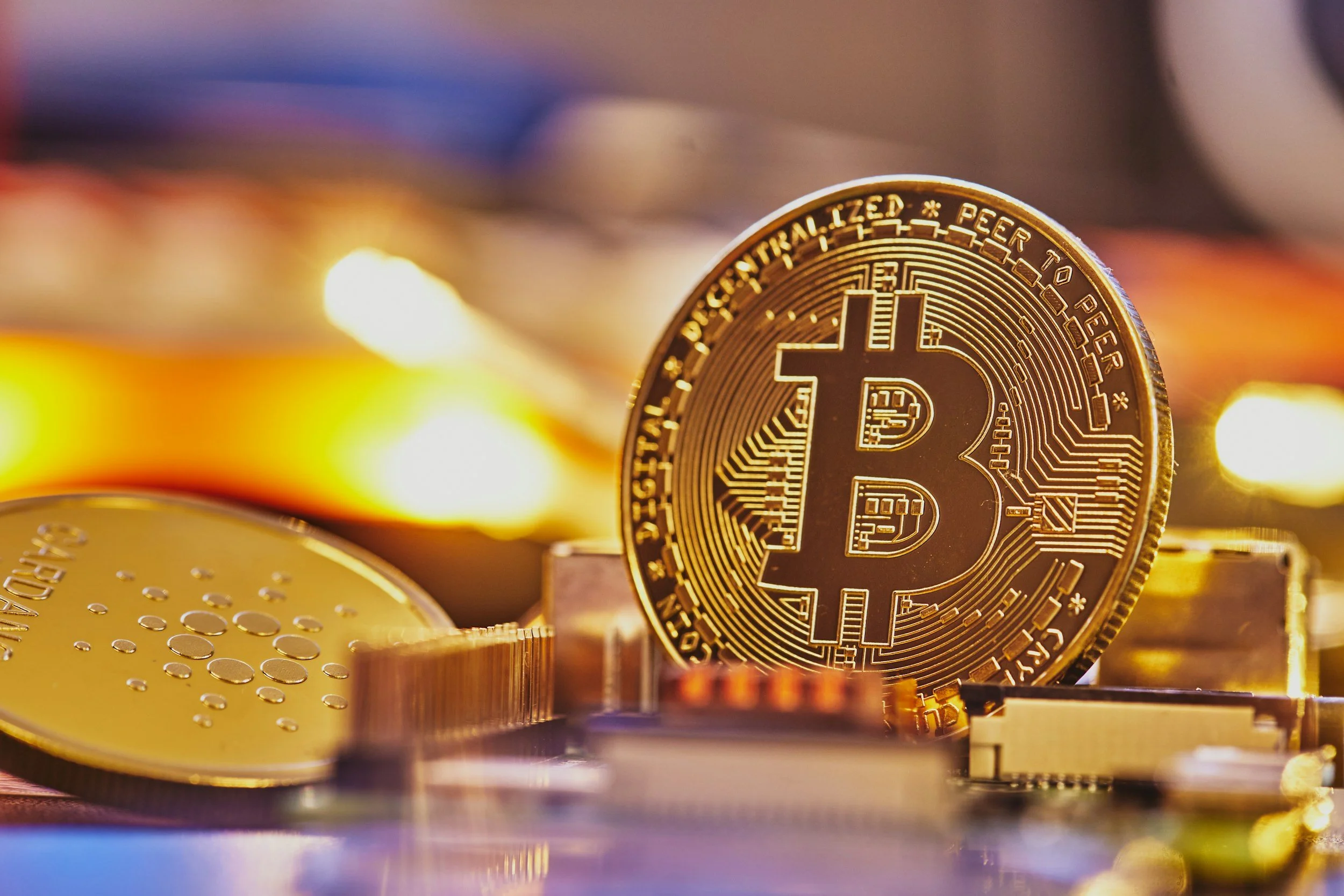 Exchange Rate Essentials: What Influences Bitcoin's Value?