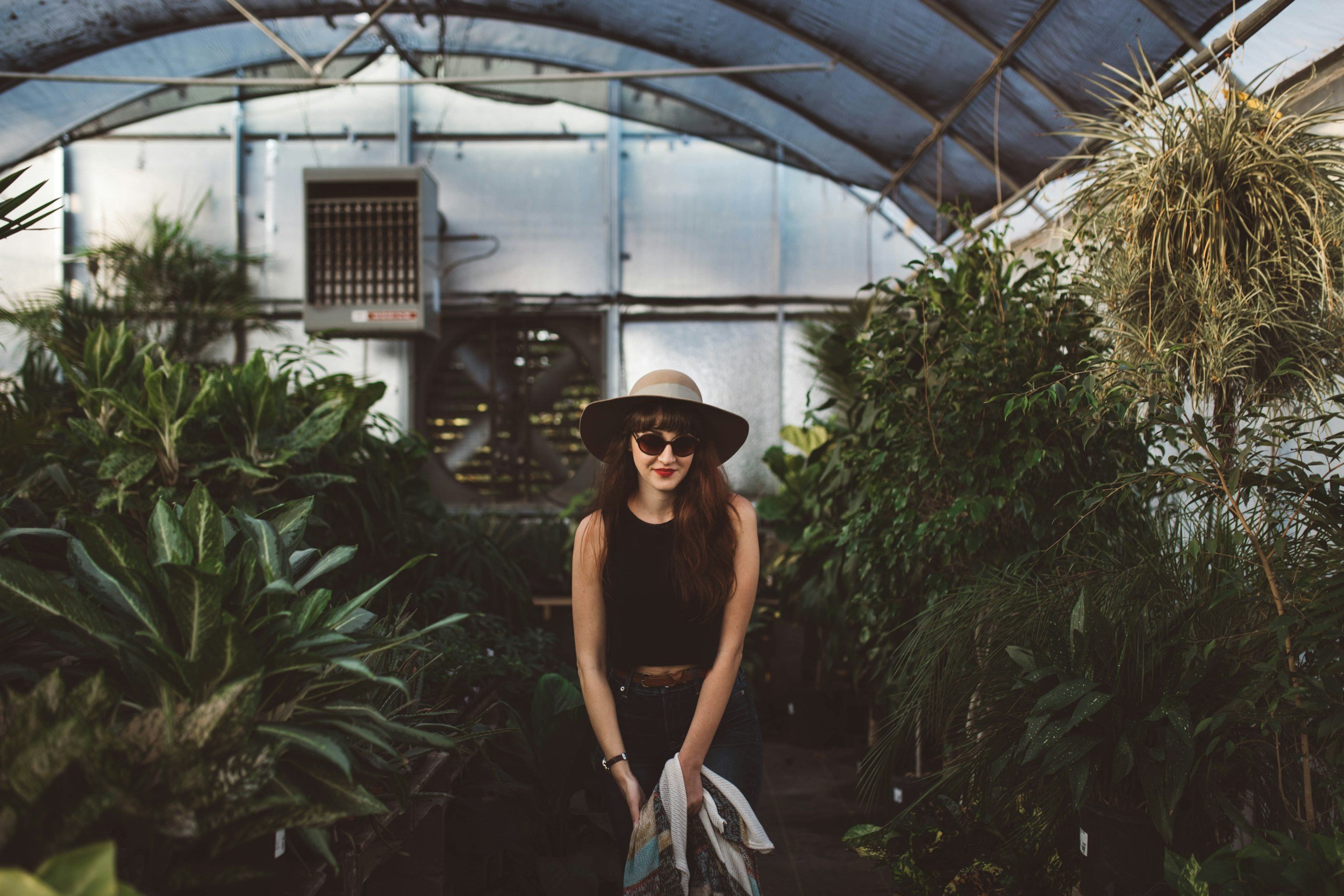 Low Stress Training: How Fashionistas Are Adopting Gardening Techniques for Style