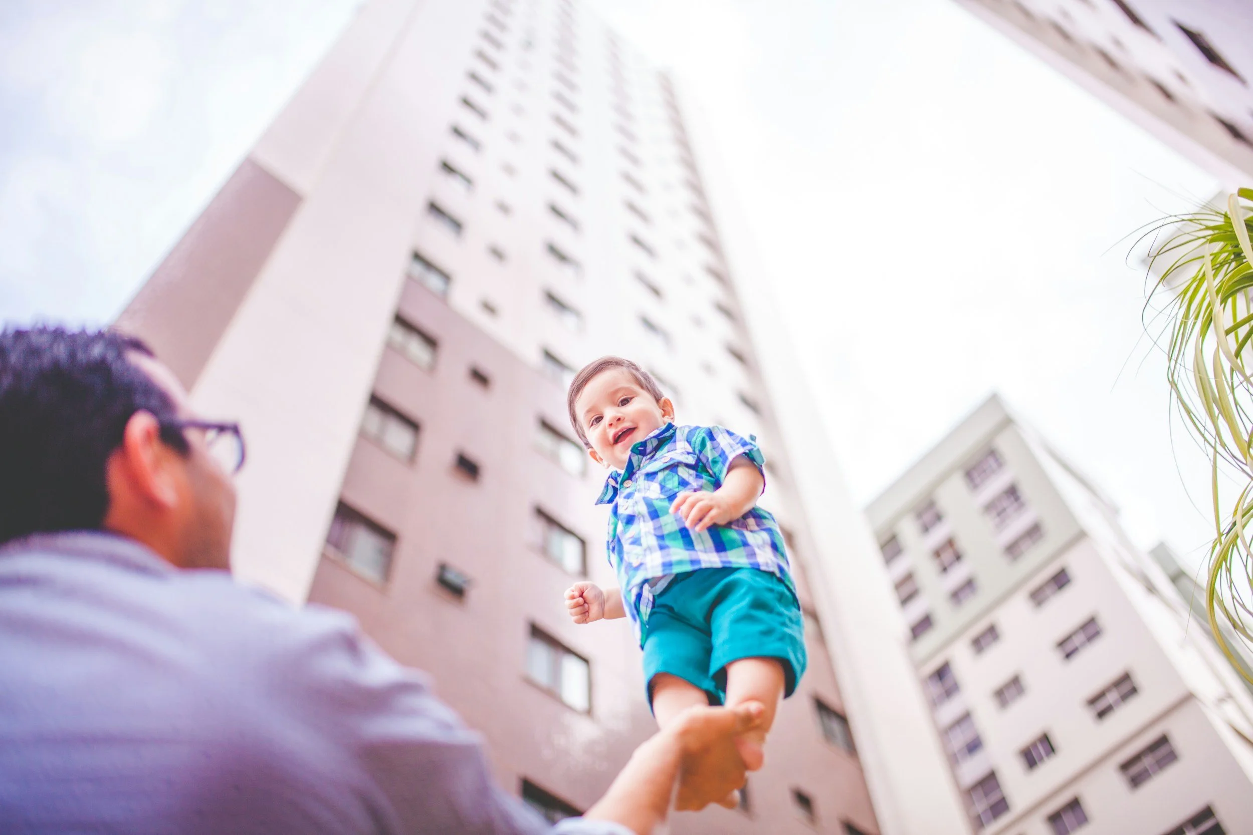 Raising Resilient Kids: Parenting Strategies for Emotional Intelligence