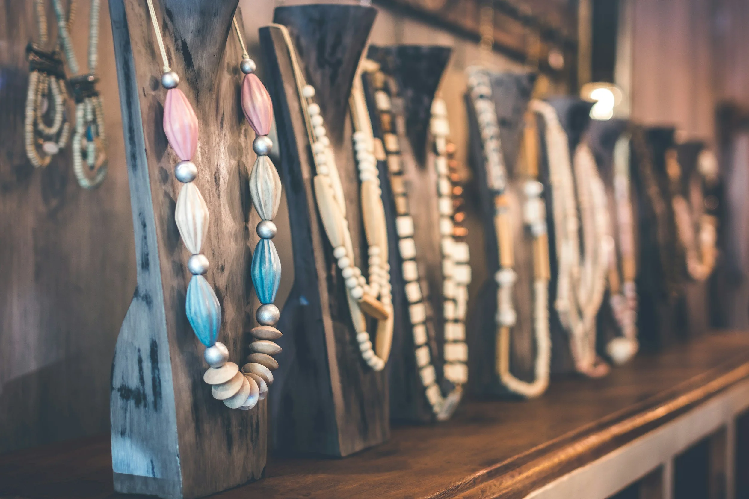 4 Styling Tips for Wearing Diamond Jewelry