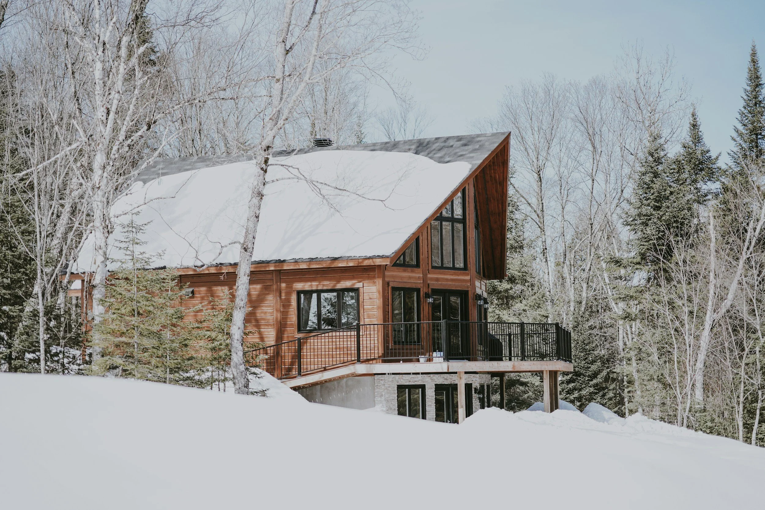 How to Find Roofing Professionals: Key Tips to Follow