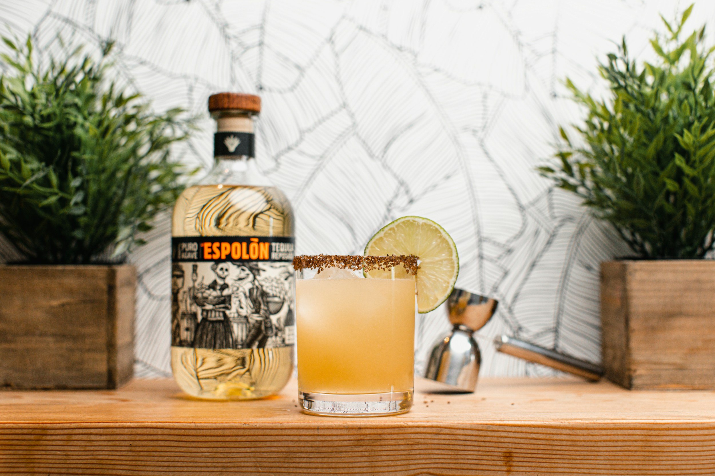 The Ultimate Guide to Mixing THC Syrup into Cocktails