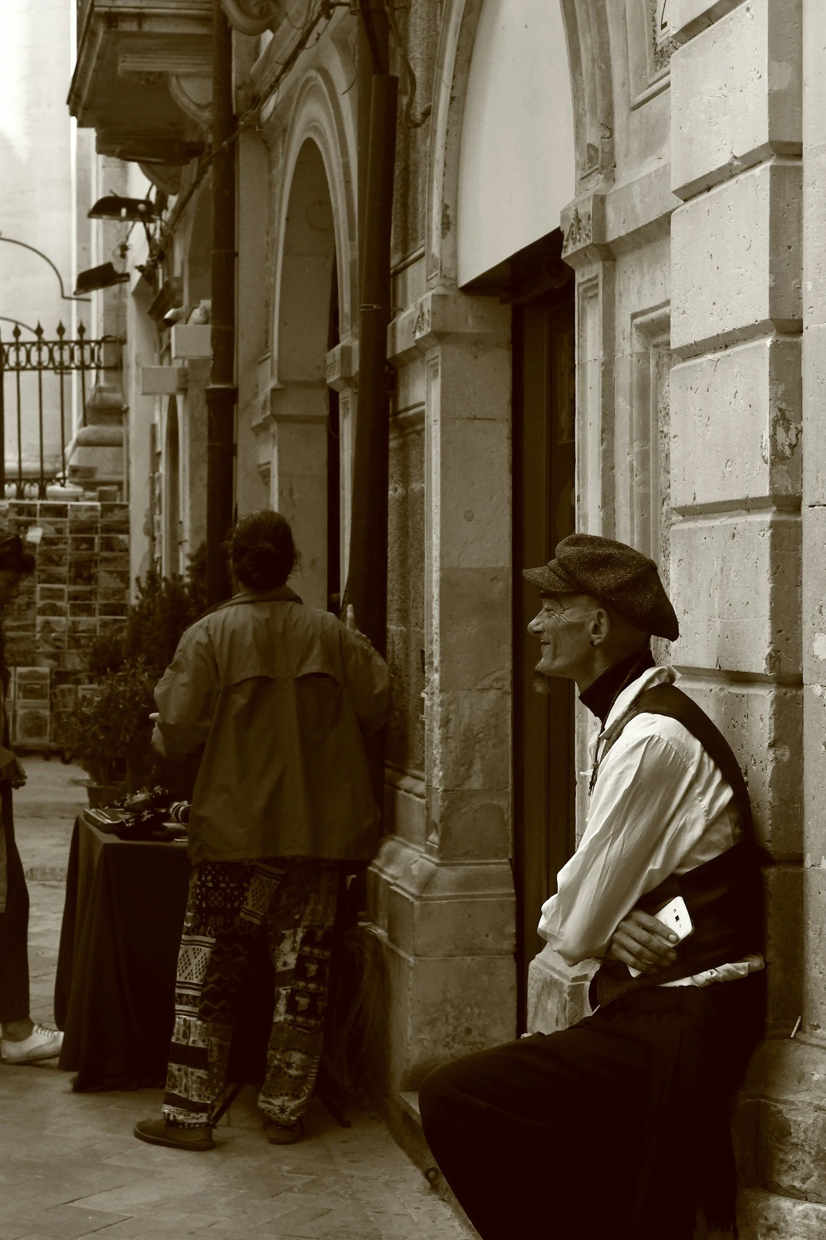 Sepia Effect and Other Retro Filters: When and How to Use Them
