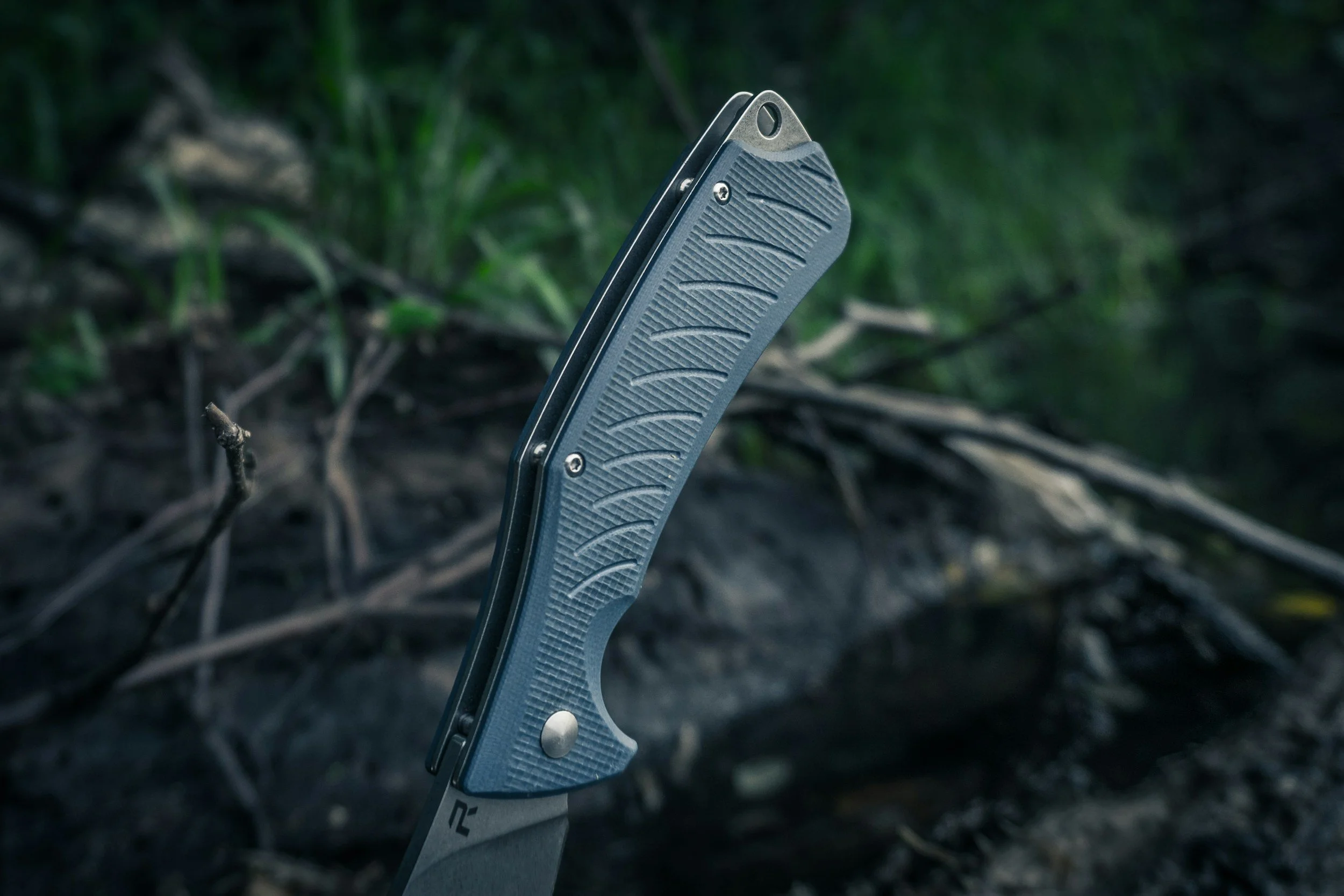 Investing in Custom Knives: What Collectors Need to Know