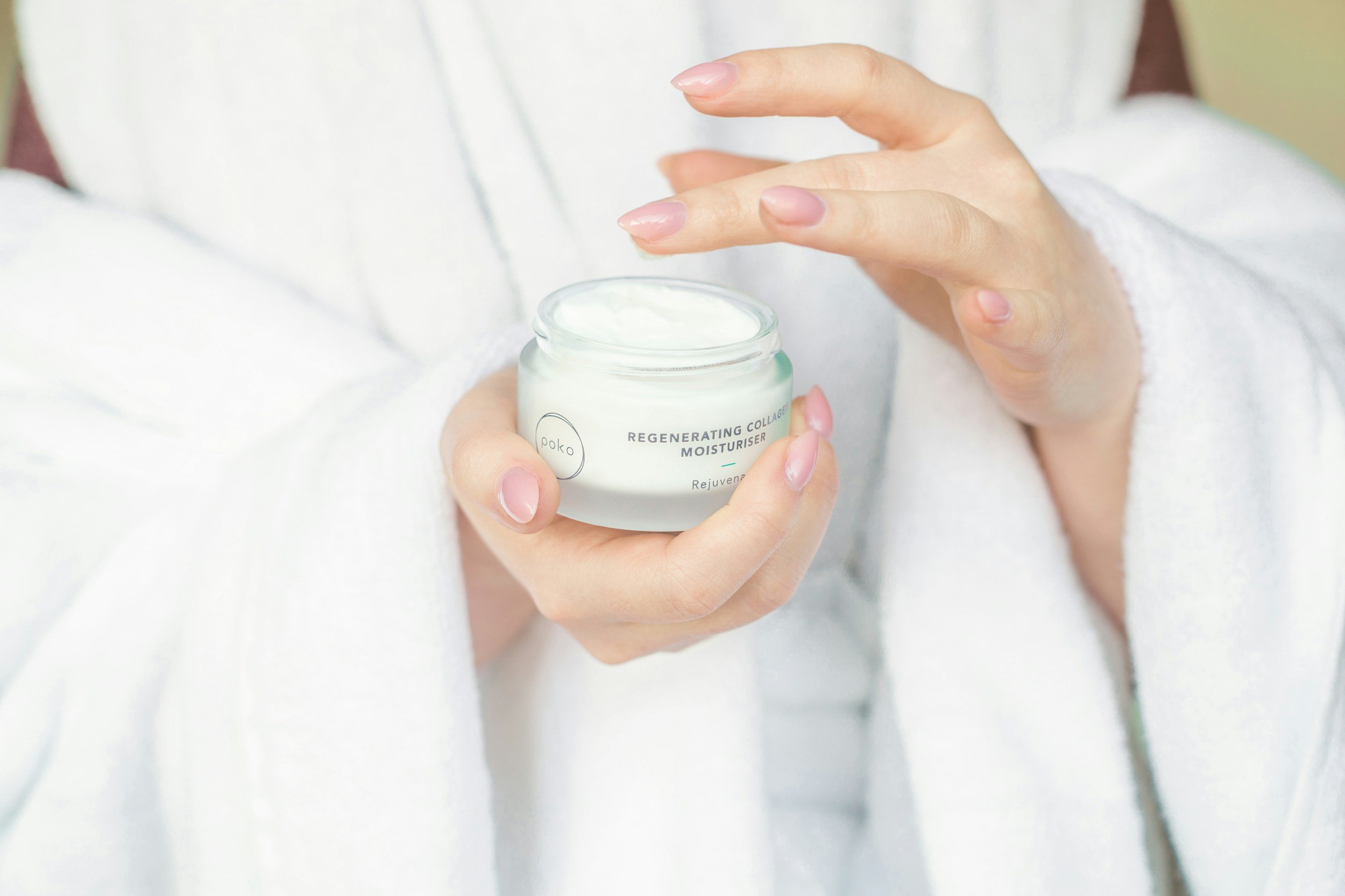 How to Maintain Youthful, Healthy Skin at Any Age