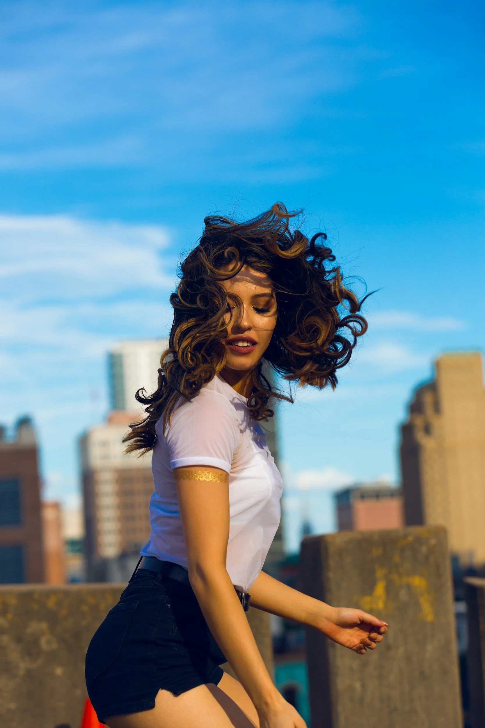Spring and Fall Hair Shedding: Why It Happens and How to Minimize Hair Loss