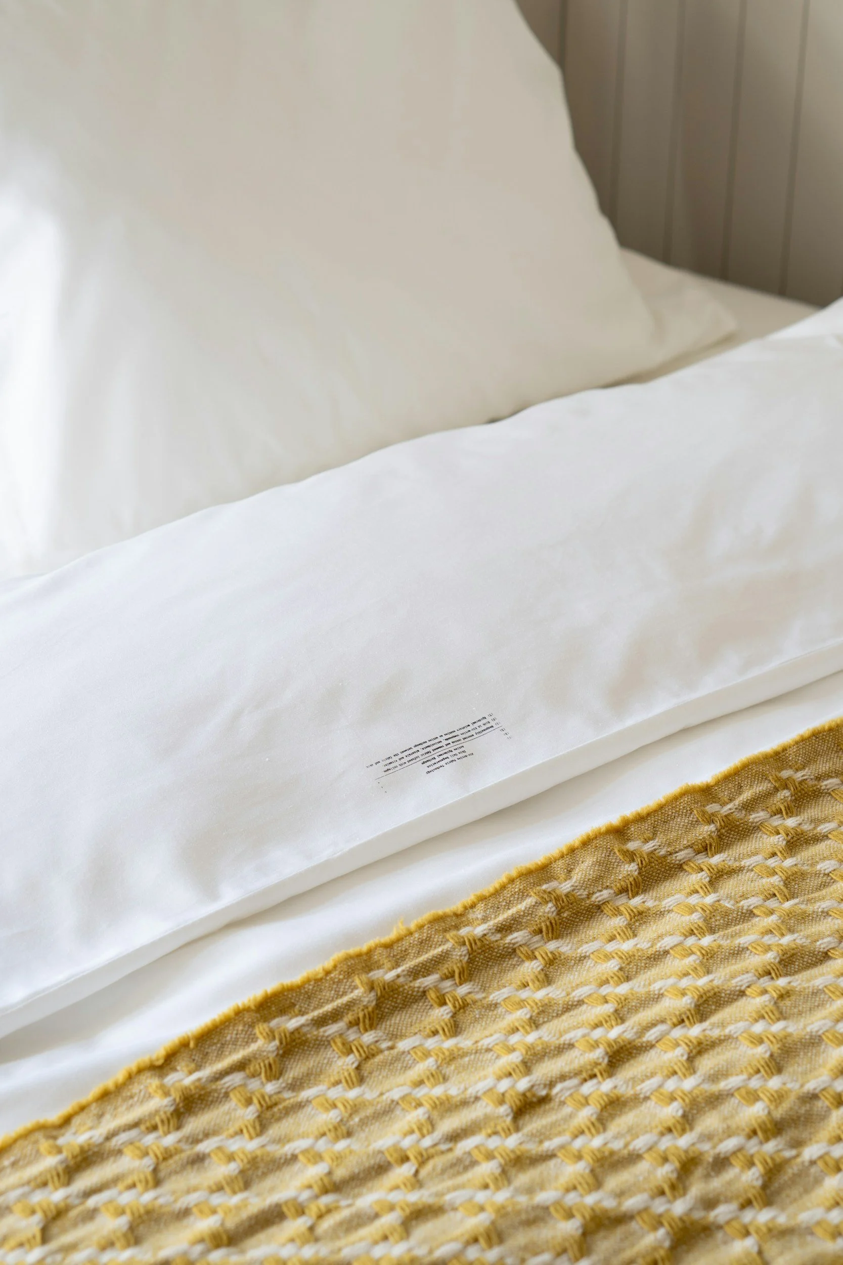 What Are the Best Materials for a Comfortable Body Pillowcase?